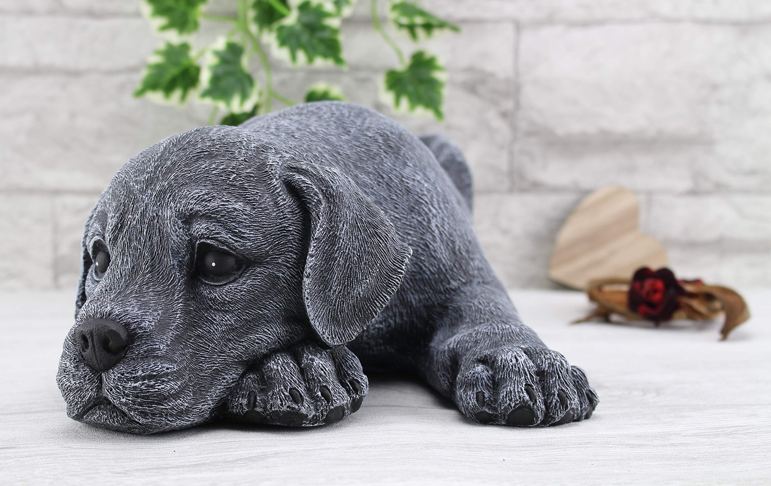Steinfigur Hund liegend 219/1, Gartenfigur Steinguss Tierfigur Basaltgrau