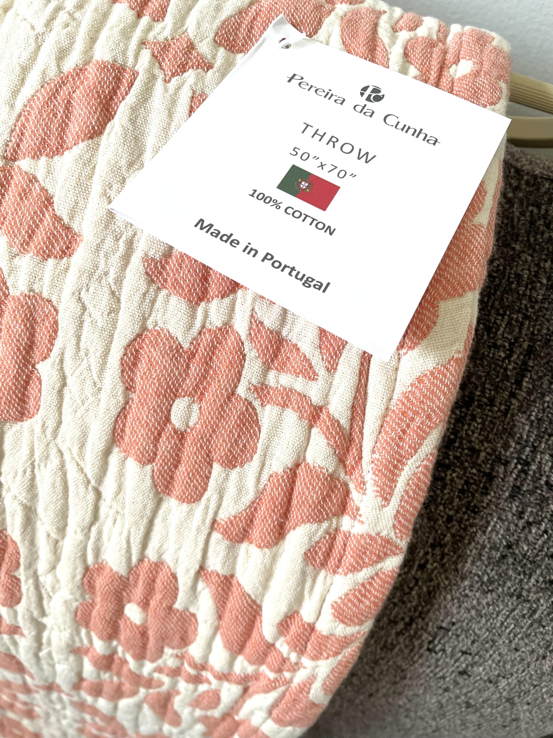 Roca Home Made in Portugal Oversized Decorative Throw Checkered