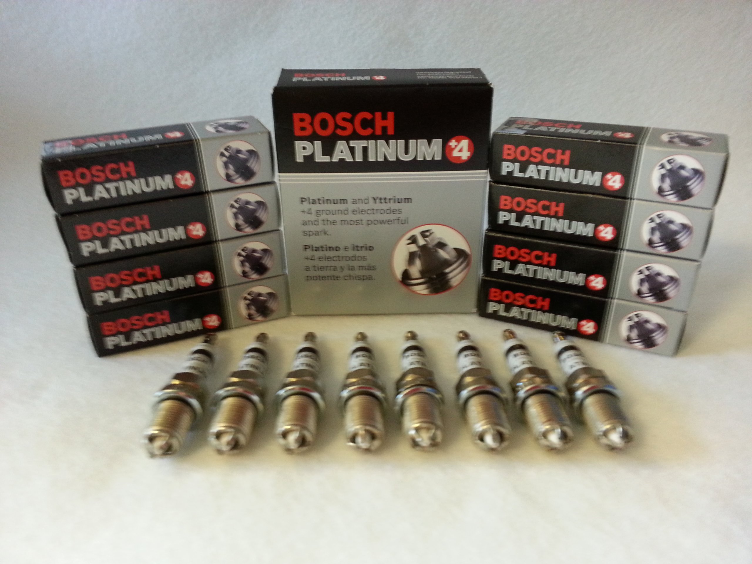BOSCH   12122158252  12本セット Bosch BMW Spark Plug High Power - 12122158252 - E53 E63 E65 E70