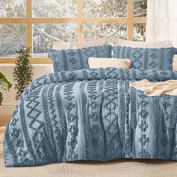 Bedsure Tufted Boho Comforter Set Queen Size - Dusty Blue Boho Bed Set, GentleSoftTM 3 Pieces Farmhouse-Style Embroidery Bedding, Gifts for Woman, Soft Jacquard Kids Queen Comforter for All Seasons