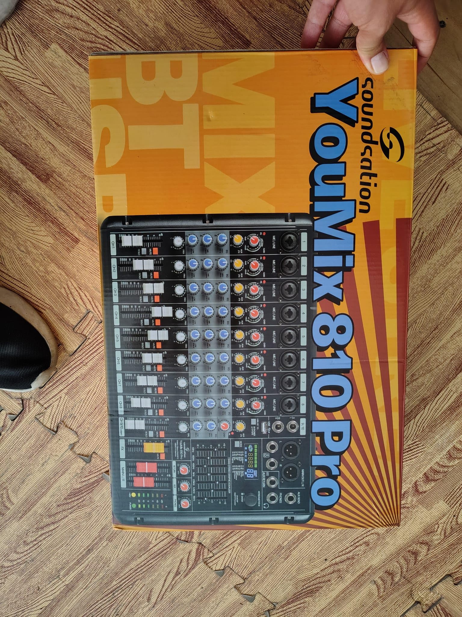 Soundsation YouMix 810 Pro Kompaktmischpult