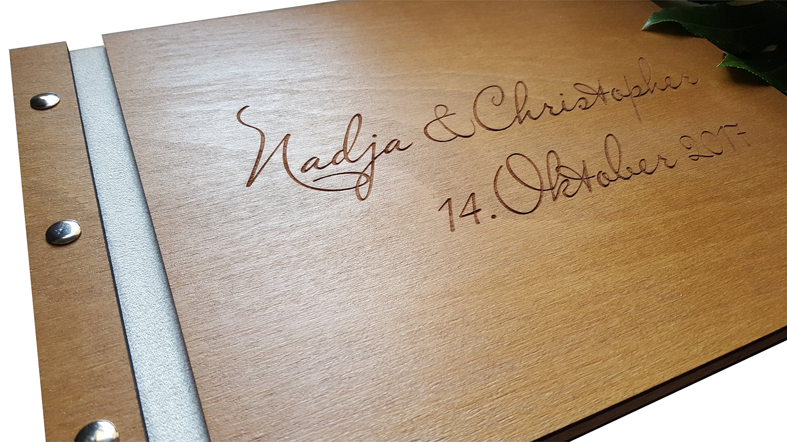 Manschin-Laserdesign Gästebuch aus Holz zur Hochzeit, Geburstag, Jubiläum personalisiert Hochzeitsbuch Hochzeitsgästebuch graviert Individuell Wunschlogo Wunschnamen Wunschdatum (30 Blätter)