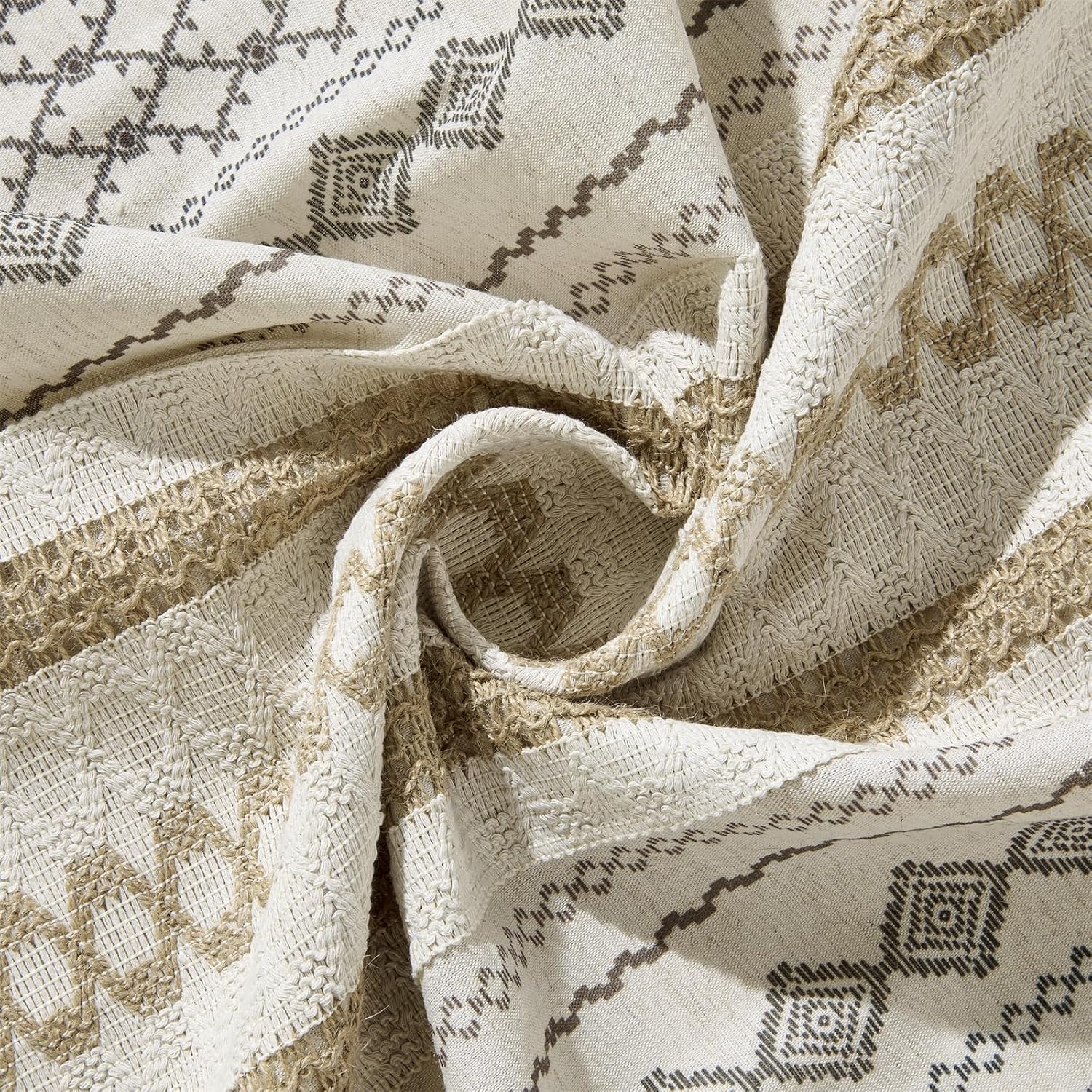 Modern Farmhouse Shower Curtain, Water Resistant Privacy Natural Linen Textured Fabric, Boho Vintage Tribal Geometry Fabric Shower Curtains Set Cottagecore Bathroom Decorations with Hooks