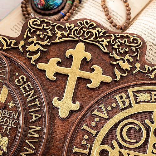 Miniatura 6 de bgcarpenter Wooden Saint Benedict Plaque, St Benedict Medal Wall Decor Wall Art, Handmade Wall Hanging Sign, Religious Wall Plaque for Living Room