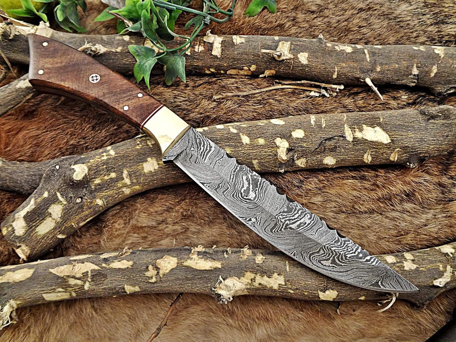 11" Long Hand Forged Damascus Steel Full Tang Blade Skinning Knife,Fabulous Handle Material. Natural Wood with Mosaic Pin and Brass Bolster.