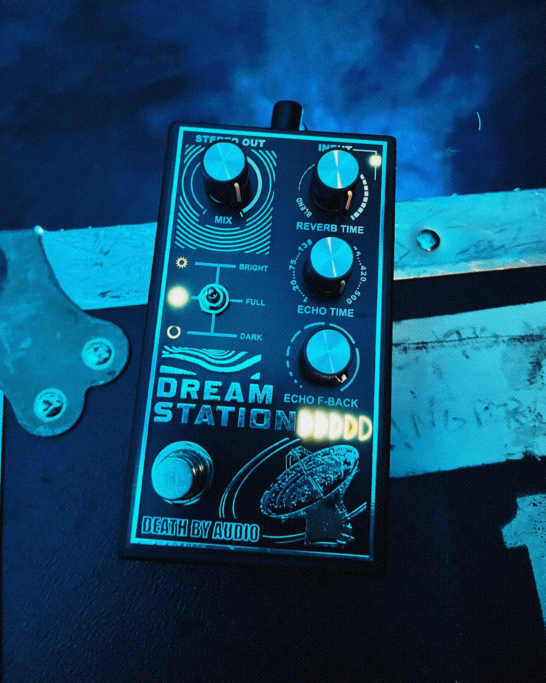 Amazon.co.jp: Death by Audio Dream Station リバーブ&ディレイギター