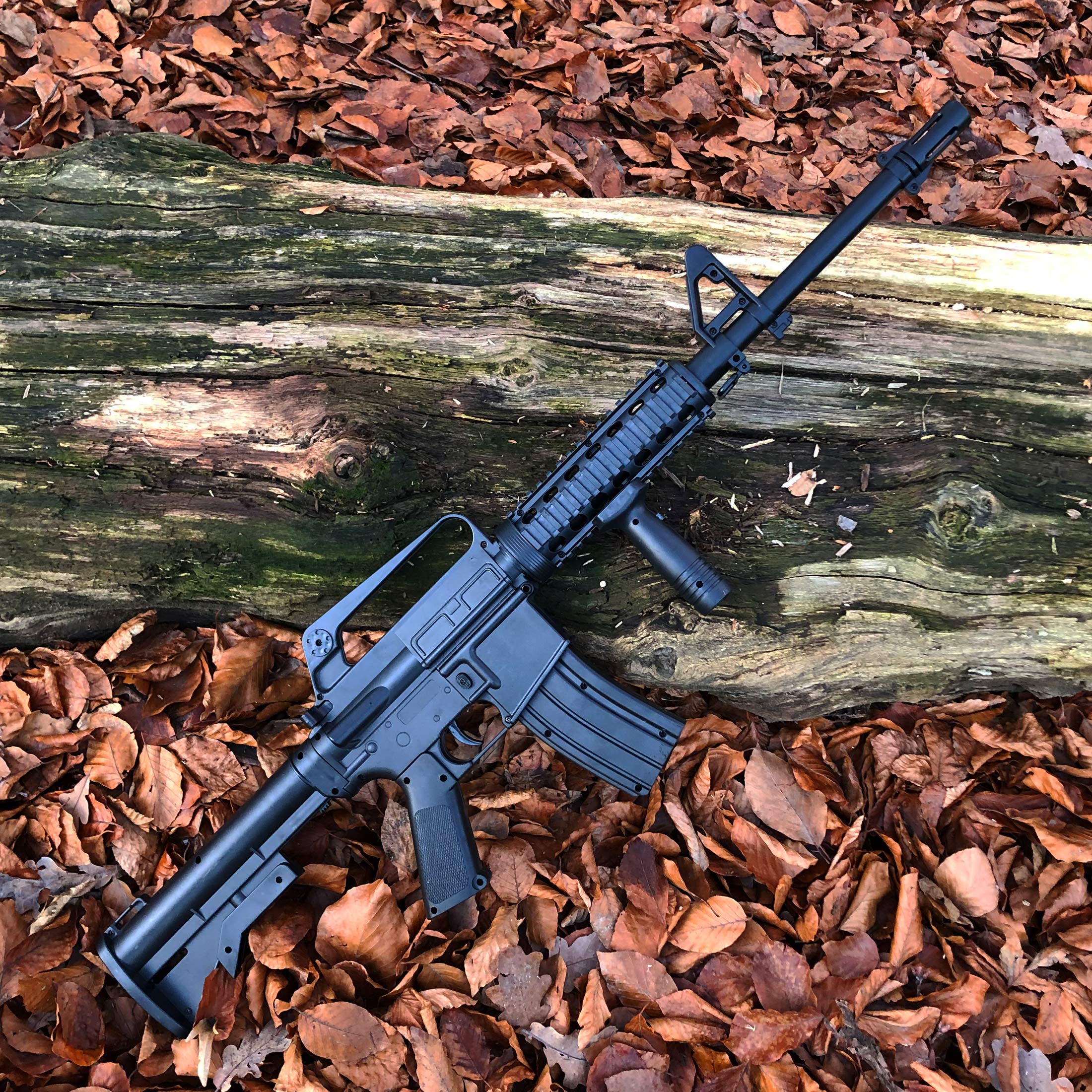 Rayline 9901 Softair Gewehr (Manuell Federdruck), Material: ABS (Stoßfest), Nachbau im Maßstab 1:1, Länge: 83cm, Gewicht: 1000g, Kaliber: 6mm, Farbe: Schwarz - (unter 0,5 Joule - ab 14 Jahre)