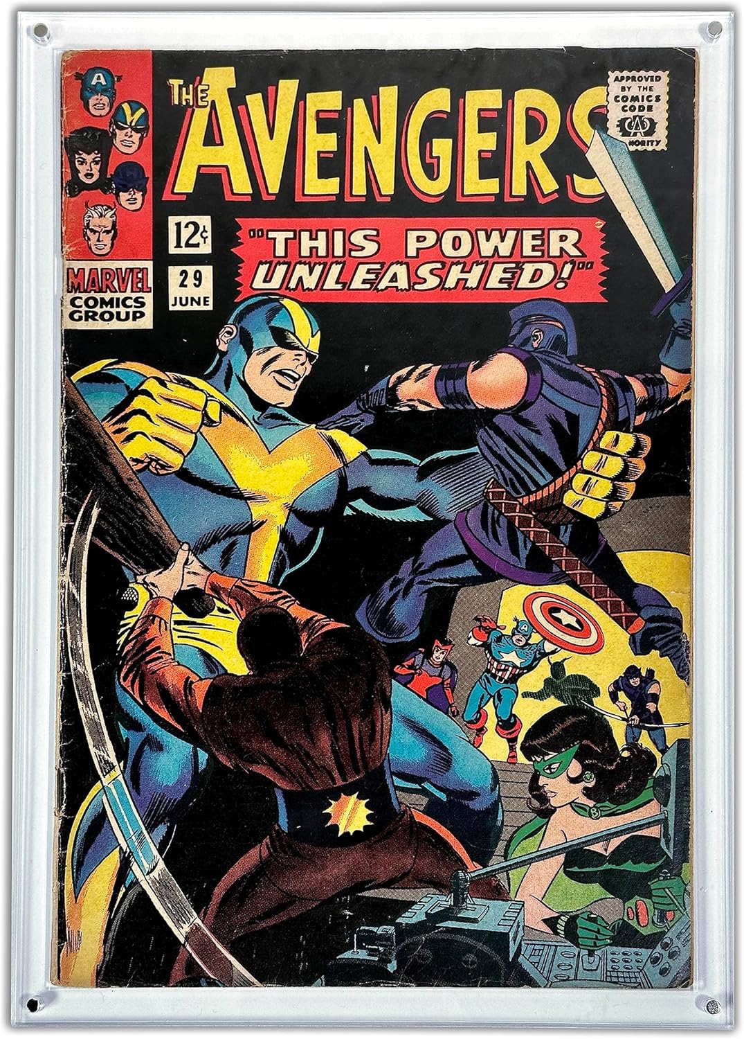 初音ミク日本人形コレクションケースLEDライト付き（照明3箇所、上下+