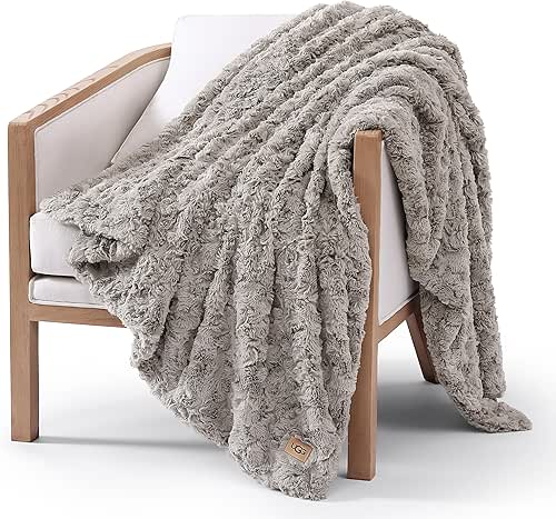 UGG Adalee Faux Fur Throw Blanket Luxury Lightweight Cozy Soft