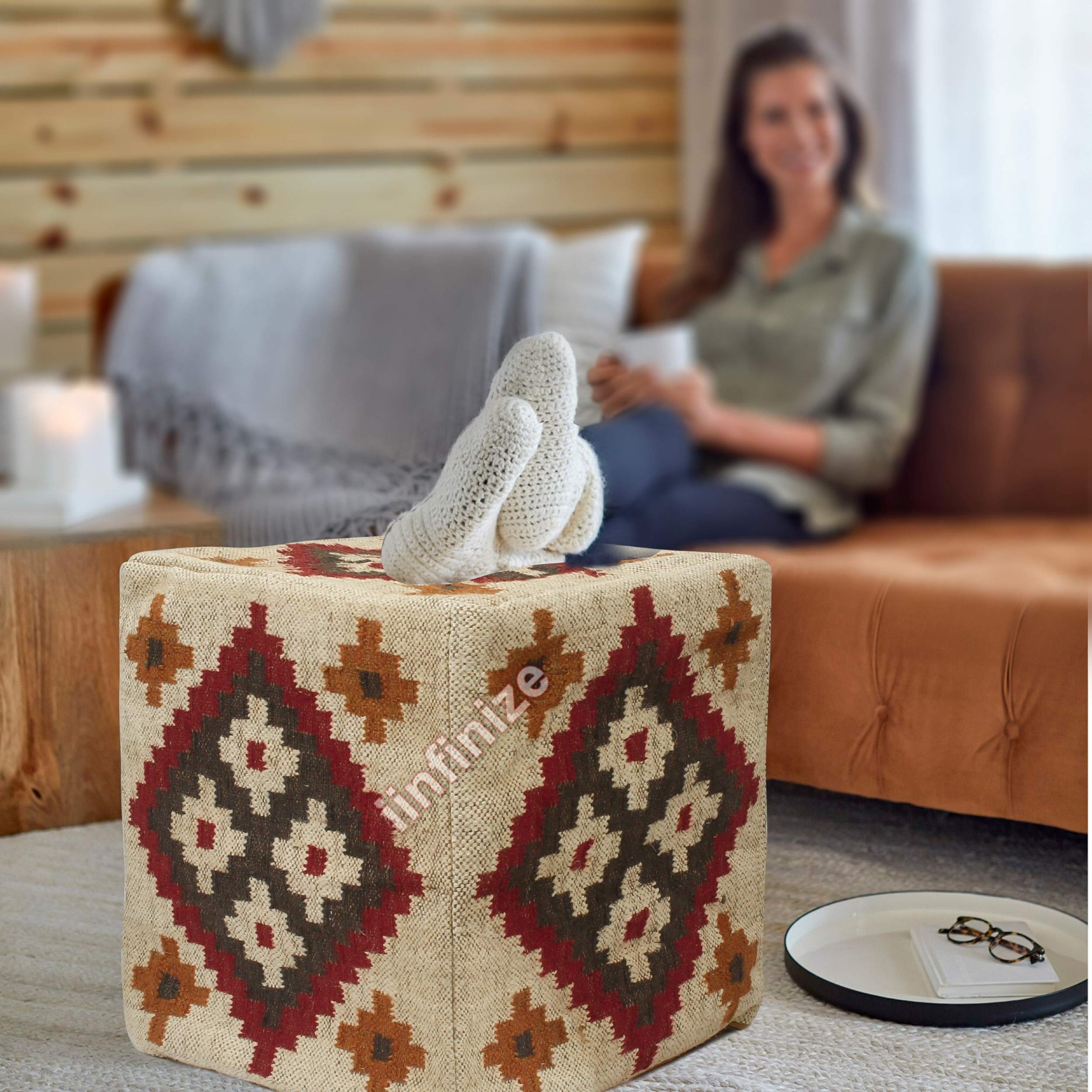 Housse de pouf carrée artisanale : l'excellence du tissage main