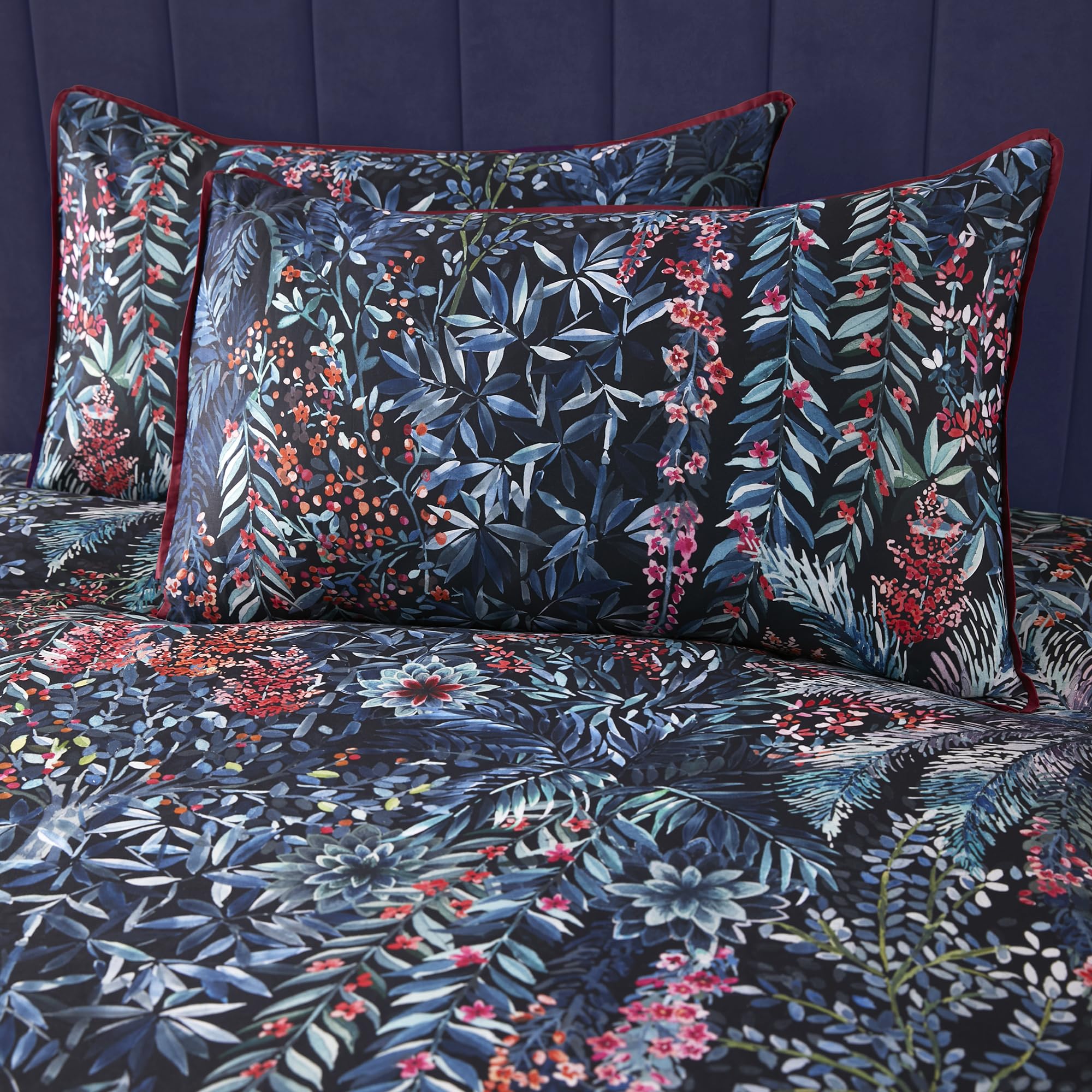 Soiree, Blue Tropical Leaf & Fern Duvet Cover, Super King Bedding Size (260 x 220cm), Reversible Designs, 100% Cotton - Image 2