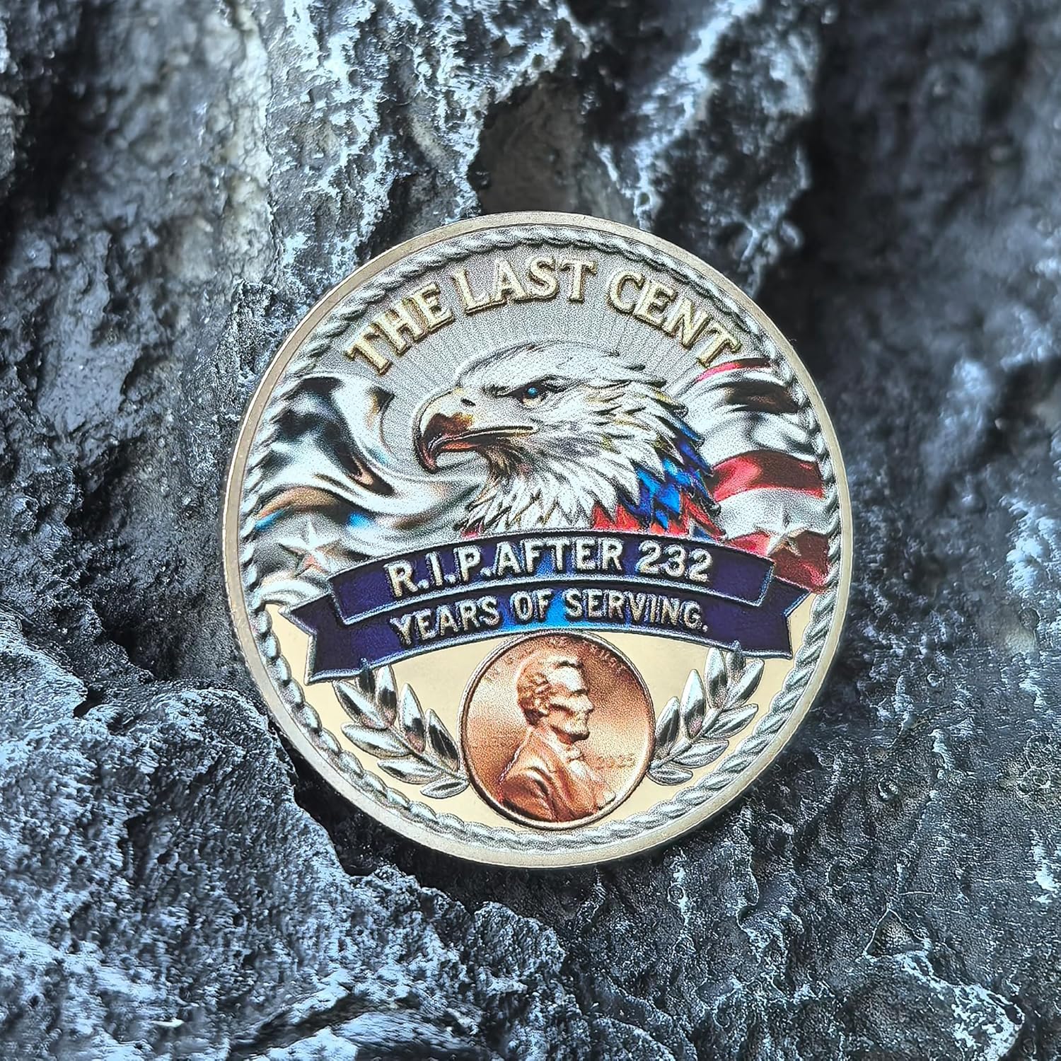 Lincoln Penny Retirement Challenge Coin – Final Cent Tribute with Eagle & Flag Design, 2025 Metal Token in Protective Case
