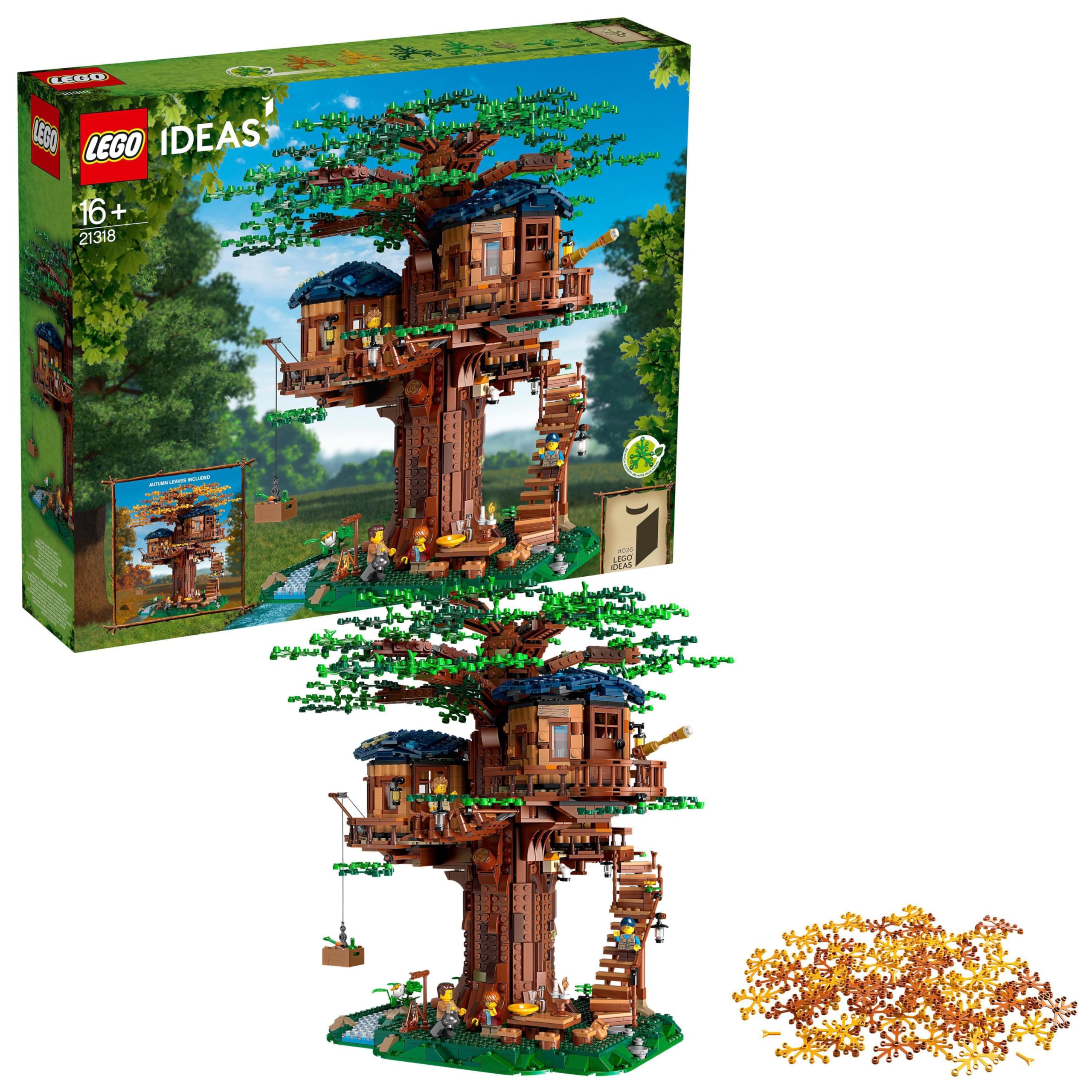 LEGO Ideas Domek na drzewie, Model do Zbudowania dla Dorosłych i Nastolatków od 16 lat, 3 Domki, 180 Elementów Liści, 4 Minifigurki, Pomysł na Prezent dla Taty, na Urodziny 21318