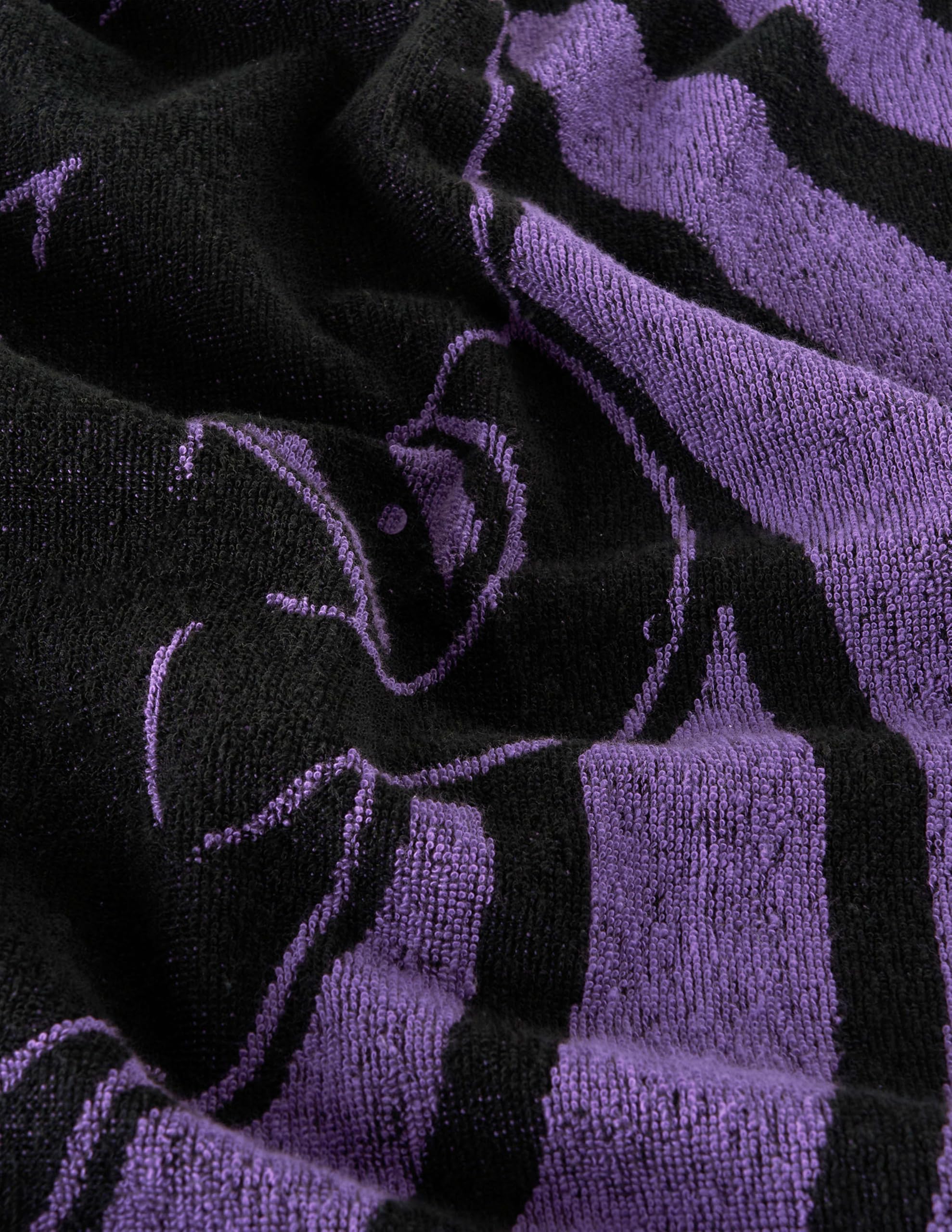 Dolly Noire Pokémon Toalla de Playa Mewtwo, Negro – Unisex, Algodón 100%, 95x170 cm, Colección Oficial