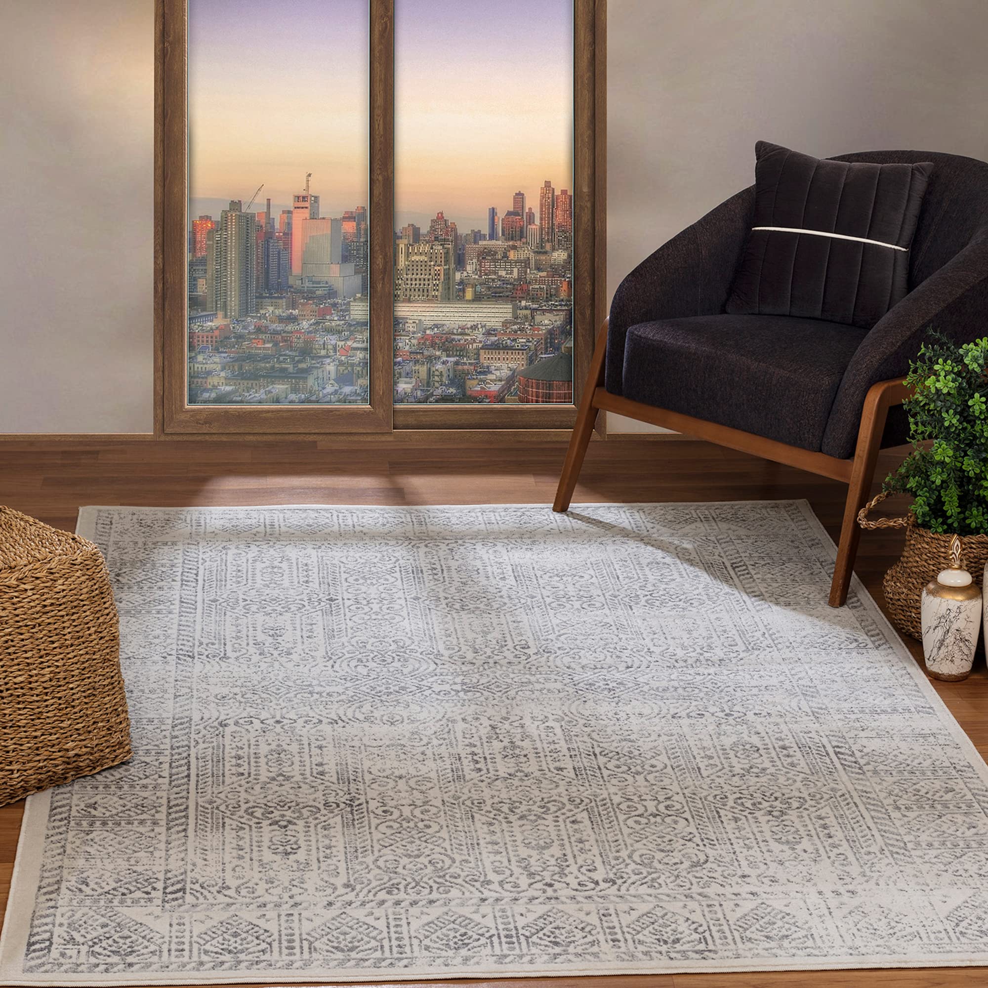 Livabliss Floransa-Vintage Grey Ivory Traditional Boho Living Dining Bedroom Rug 160 X 215 Cm Easy CareNon Shedding from B&Q