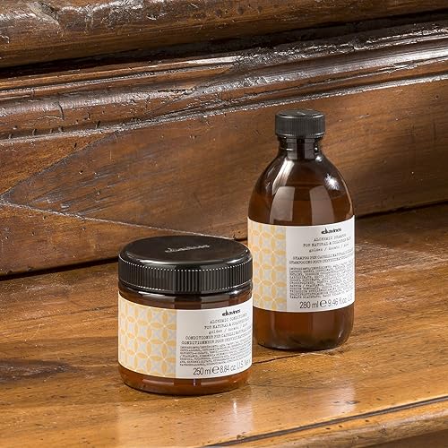 Miniatura 4 de Davines Acondicionador alquimico, nutrición segura para iluminar y mejorar el cabello tratado con color, varios tonos, 8.82 onzas