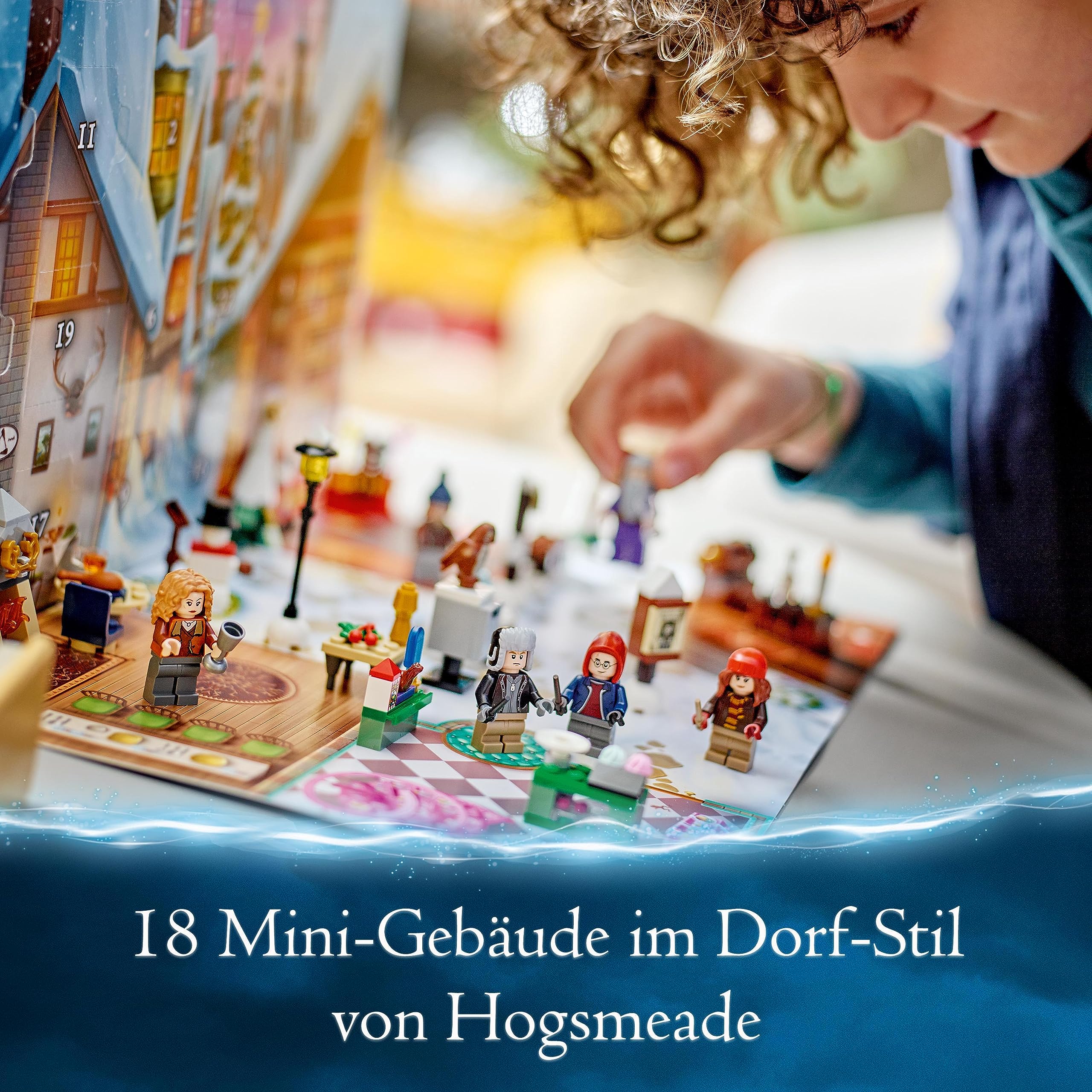 LEGO 76418 Harry Potter Adventskalender 2023, Weihnachtskalender mit 24 Geschenken inkl. 18 Hogsmeade Mini-Modelle und 6 Minifiguren wie Hermine Granger und Draco Malfoy, Spielzeug zu Weihnachten