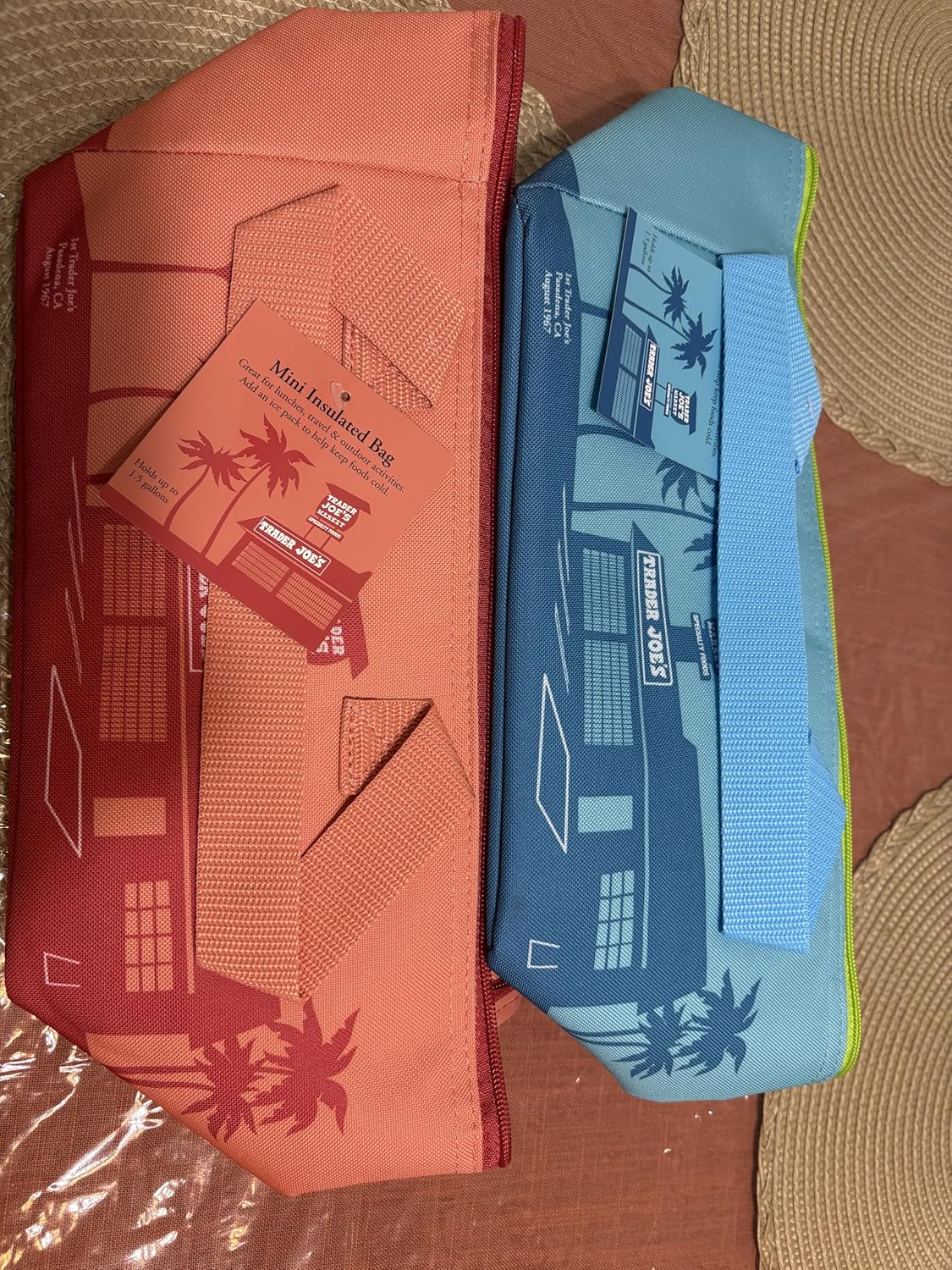 Trader Joe's Mini Insulated Cooler Tote Bag, 1.5 gal, Reusable, Blue & Peach, Limited Edition