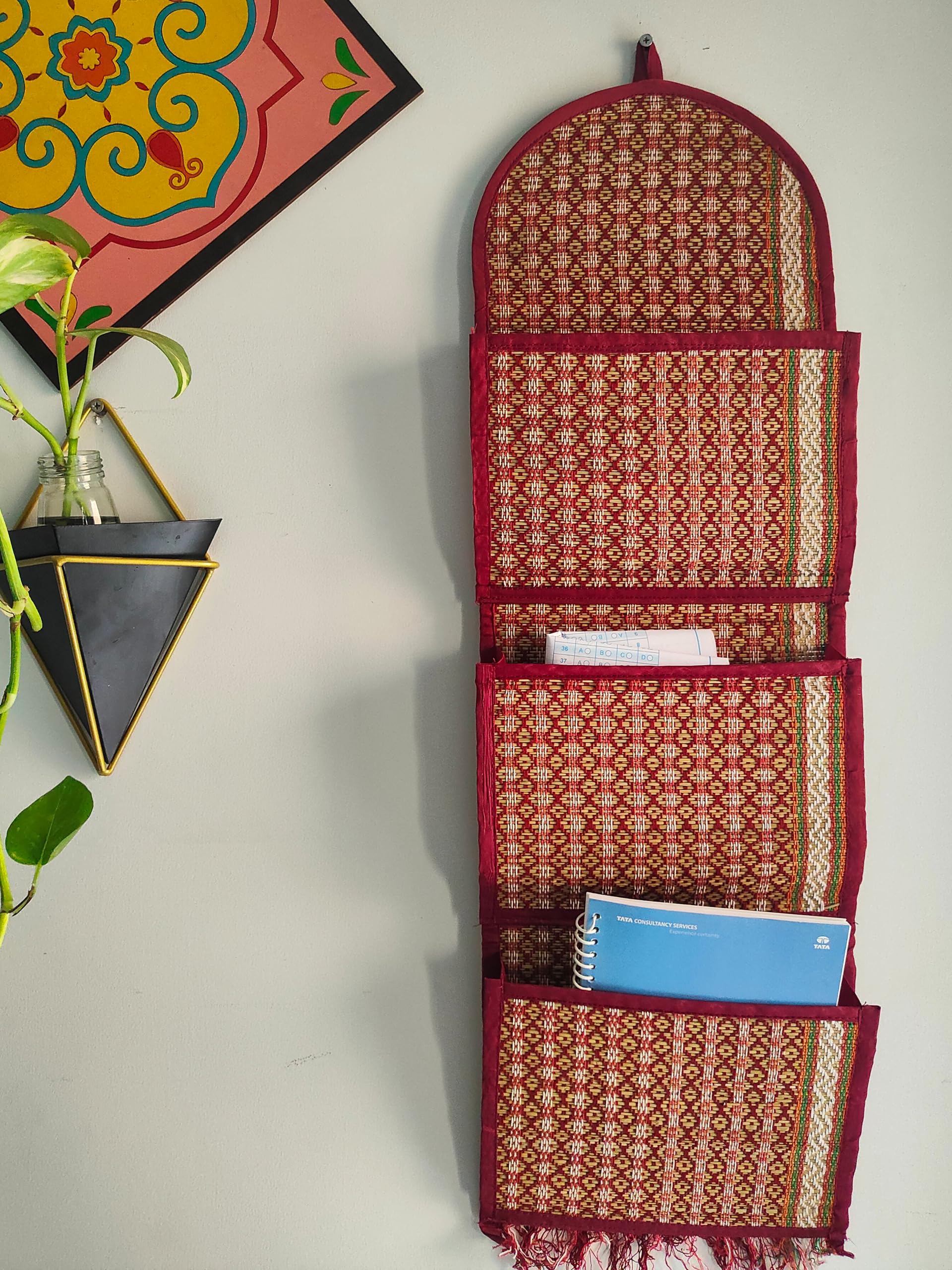 KalaTree River Grass Wall Hanging Organizer for Home Decor | Handwoven Magazine & Letter Holder | 3 Pockets Foldable Vibrant | Eco-Friendly Korai Grass