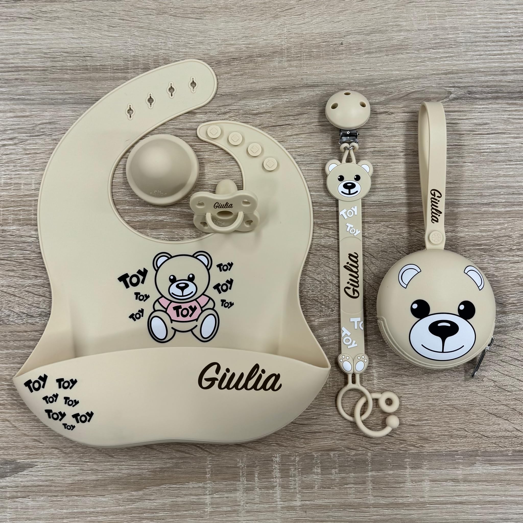 NOVITÁ Fettuccia IN SILICONE, per ciuccio personalizzata con nome, orsetto, BABYJART, lavabile,sicura per il bambino,compatibile con ciuccio MAM e CHICCO AZIENDA ITALIANA, MADE IN ITALY! Orso Beige
