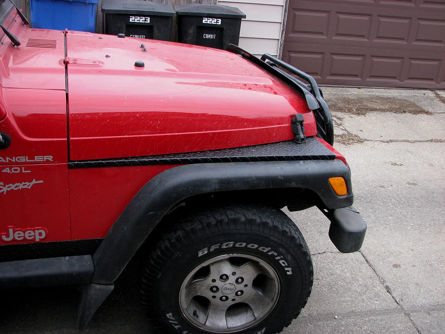 Fits Jeep TJ Black Coated Diamond Plate Full Top Fender Cover with Bend