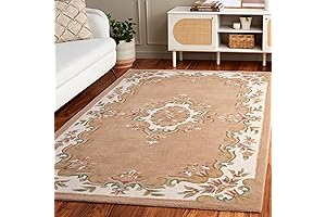 SAFAVIEH Aubusson Collection Aubusson Area Rug - 5' x 8', Beige & Ivory