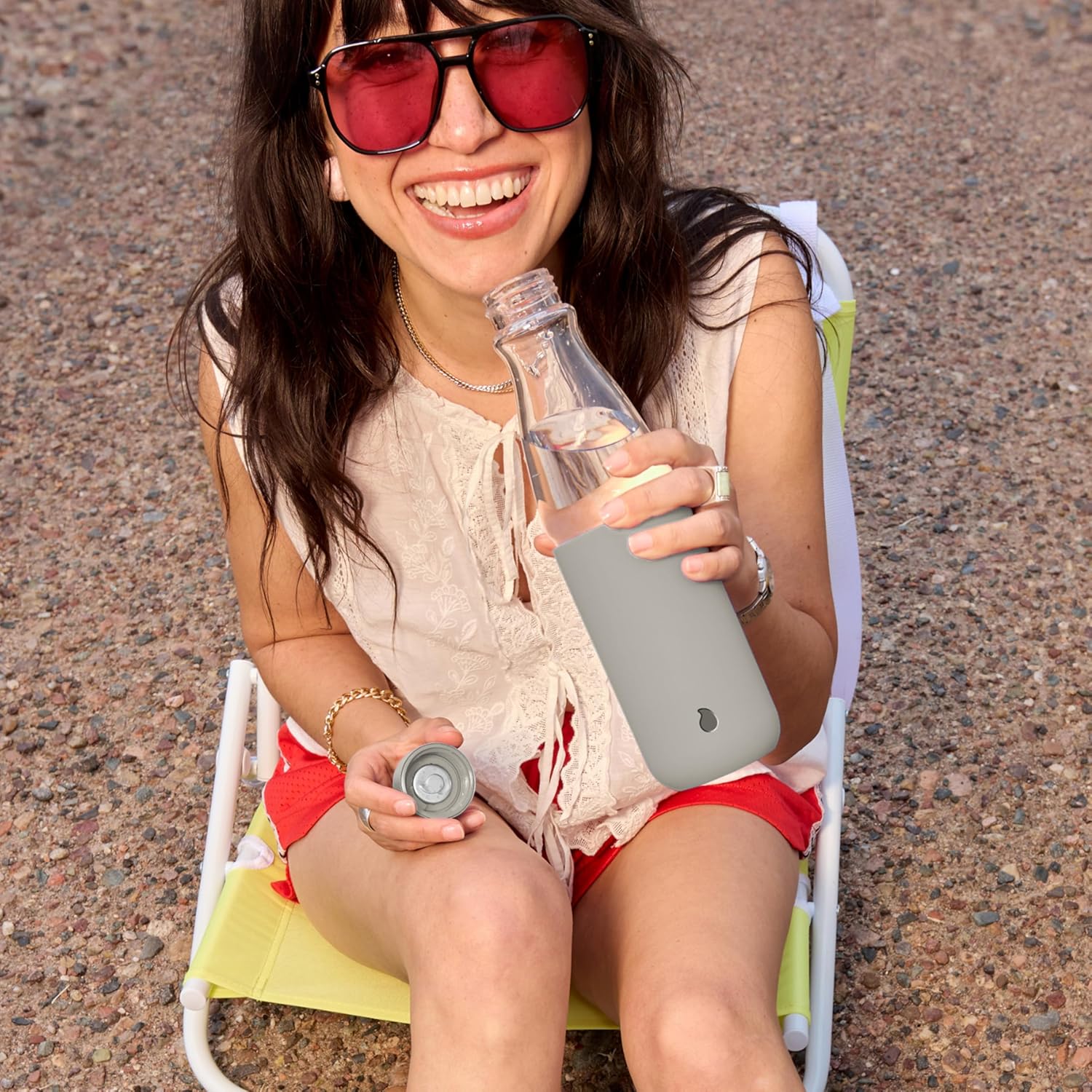 S'well Glass Original Water Bottle, 18oz, Lunar Grey, Borosilicate Glass Bottle With Protective Silicone Sleeve, Zero Plastic, Leakproof, BPA Free - Image 9