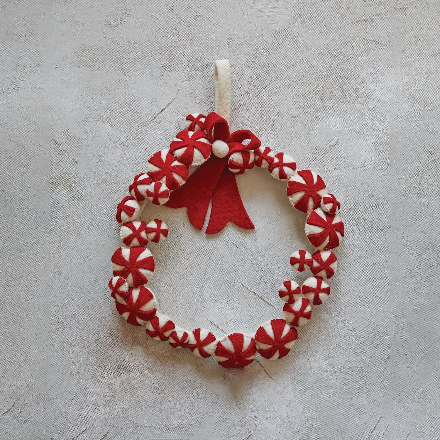 Creative Co-Op 16' Round Handmade Wool Felt Peppermint Wreath w/Bow, Red & White