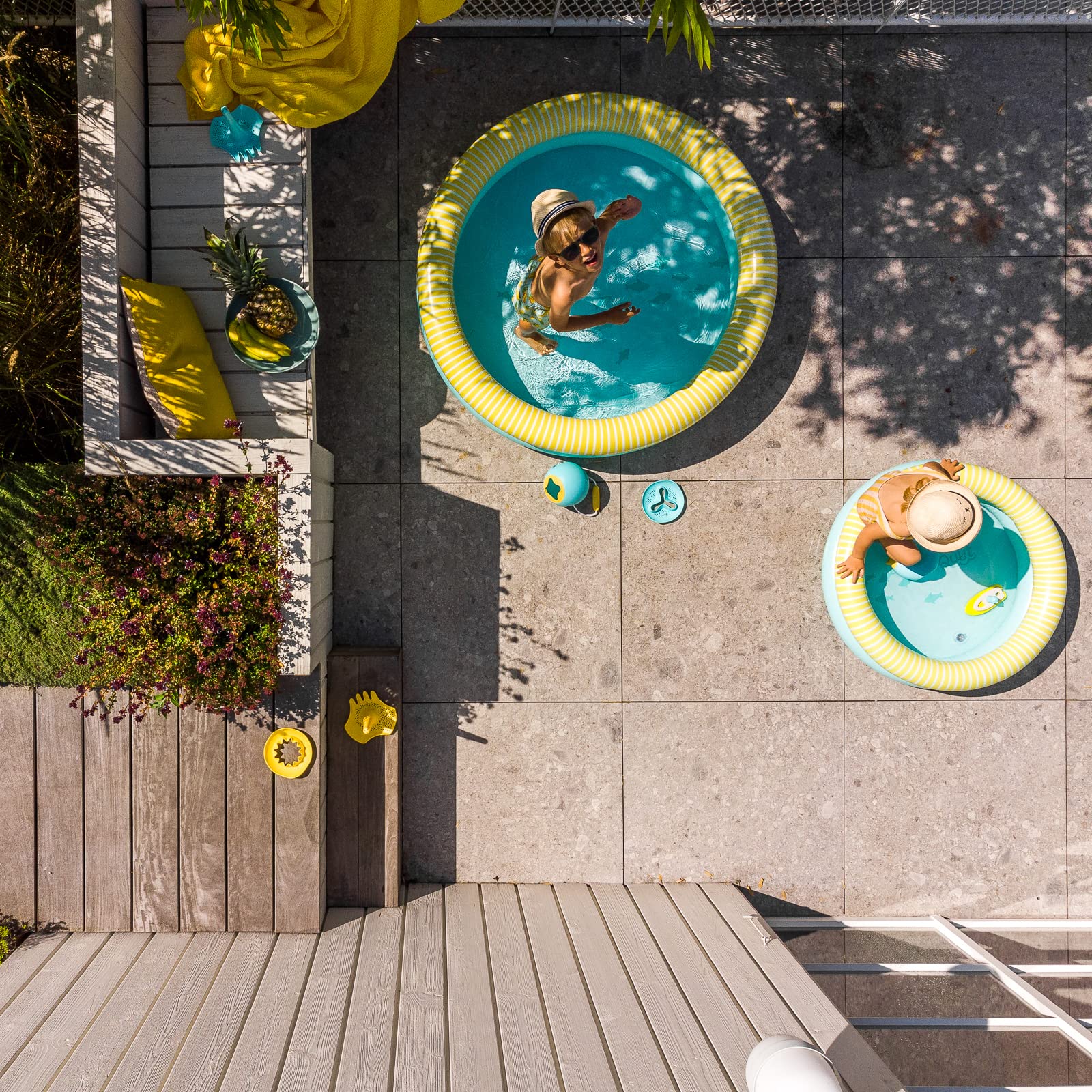 Quut Dippy - Piscina inflable de PVC Premium de calidad (0,25 mm) - Divertido y diseño a partir de 1 año - bebé - 80 cm de diámetro (azul plátano)