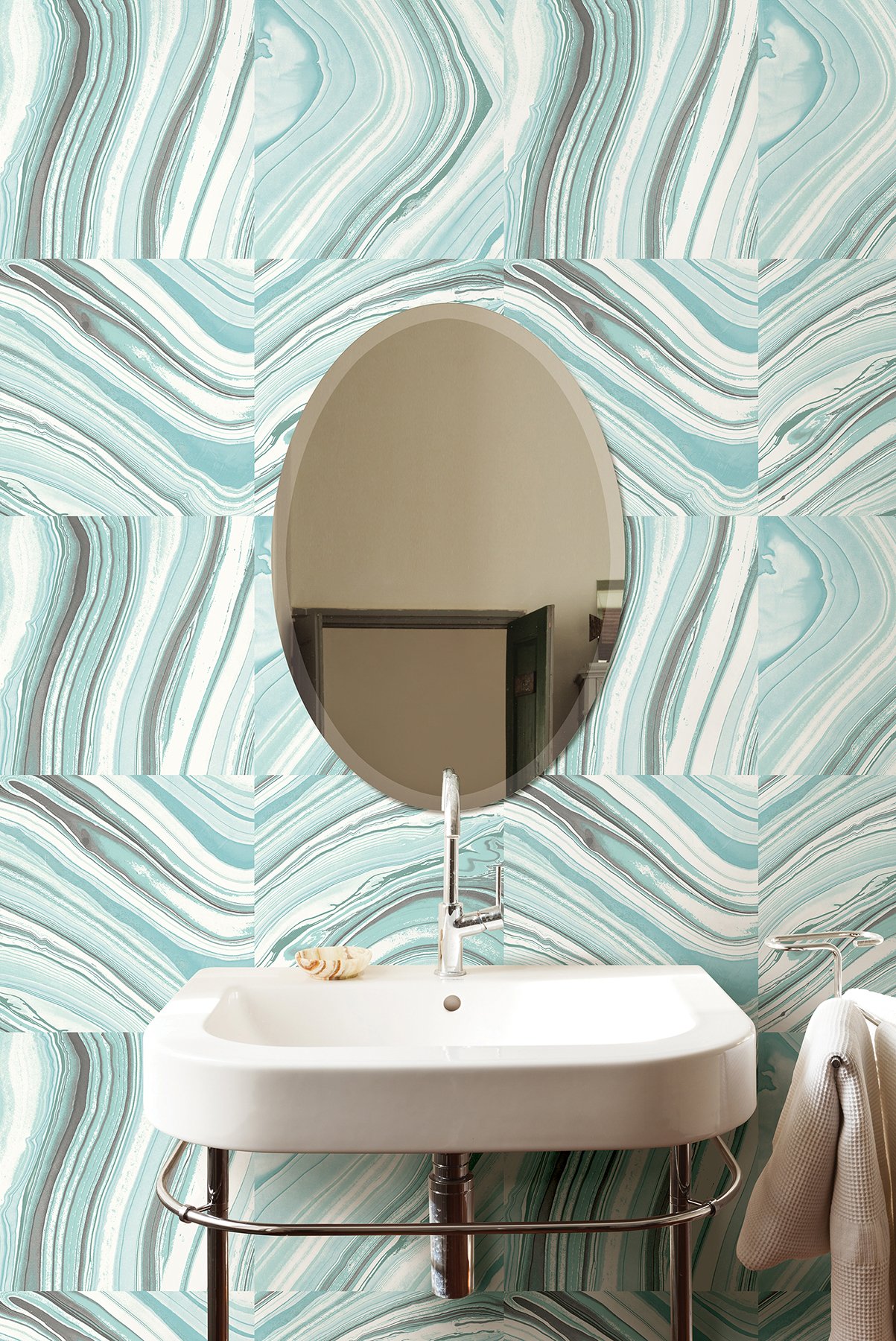 NuWallpaper Metamorphis Peel and Stick Wallpaper, Blue & Green, 549 x 52 x 0.3 cm - Image 2
