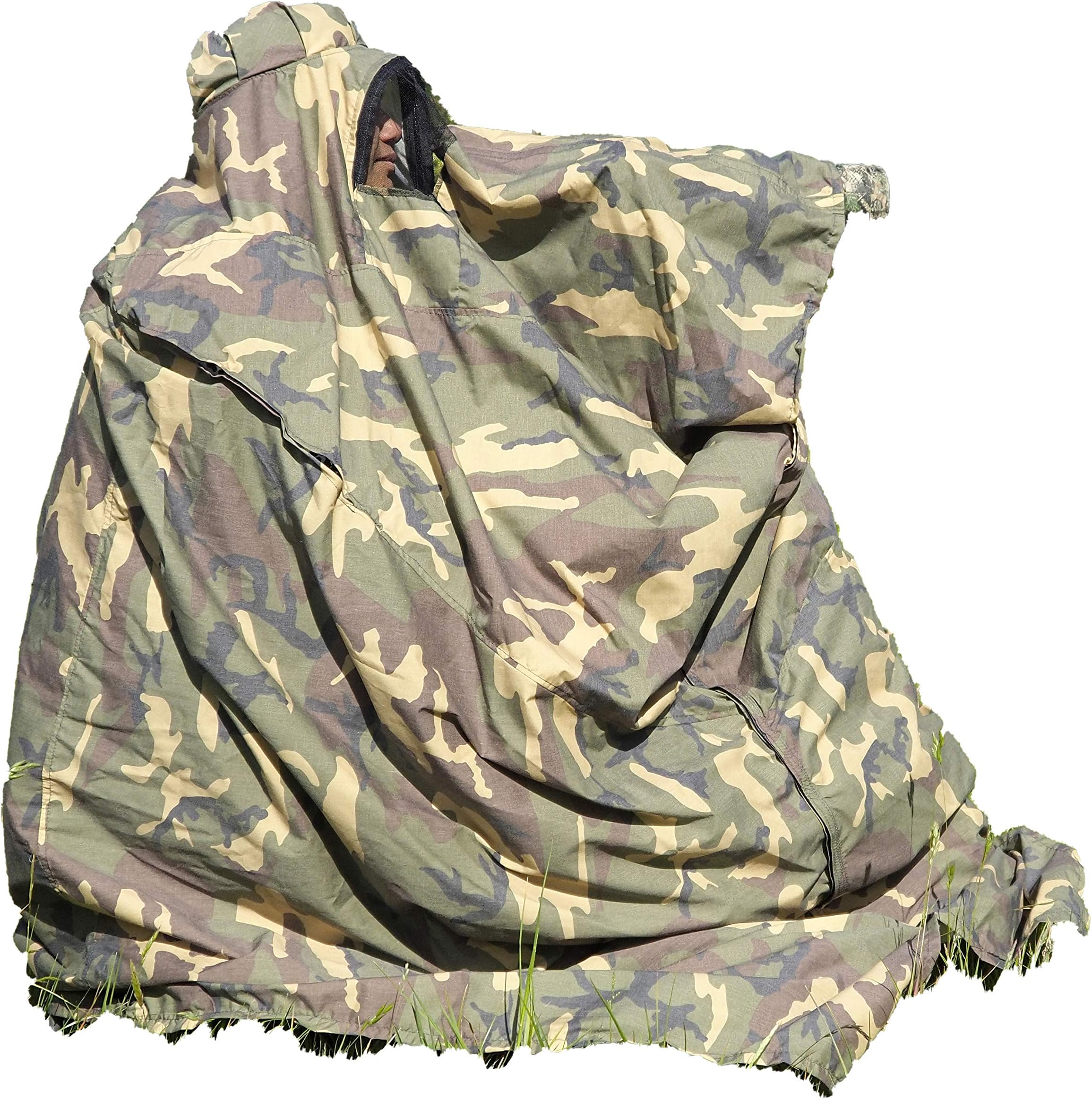 Wildlife Watching Hide for Birdwatching or Hunting, Lightweight Camouflage Photography Bag in woodland Pattern Camouflage Polycotton Material