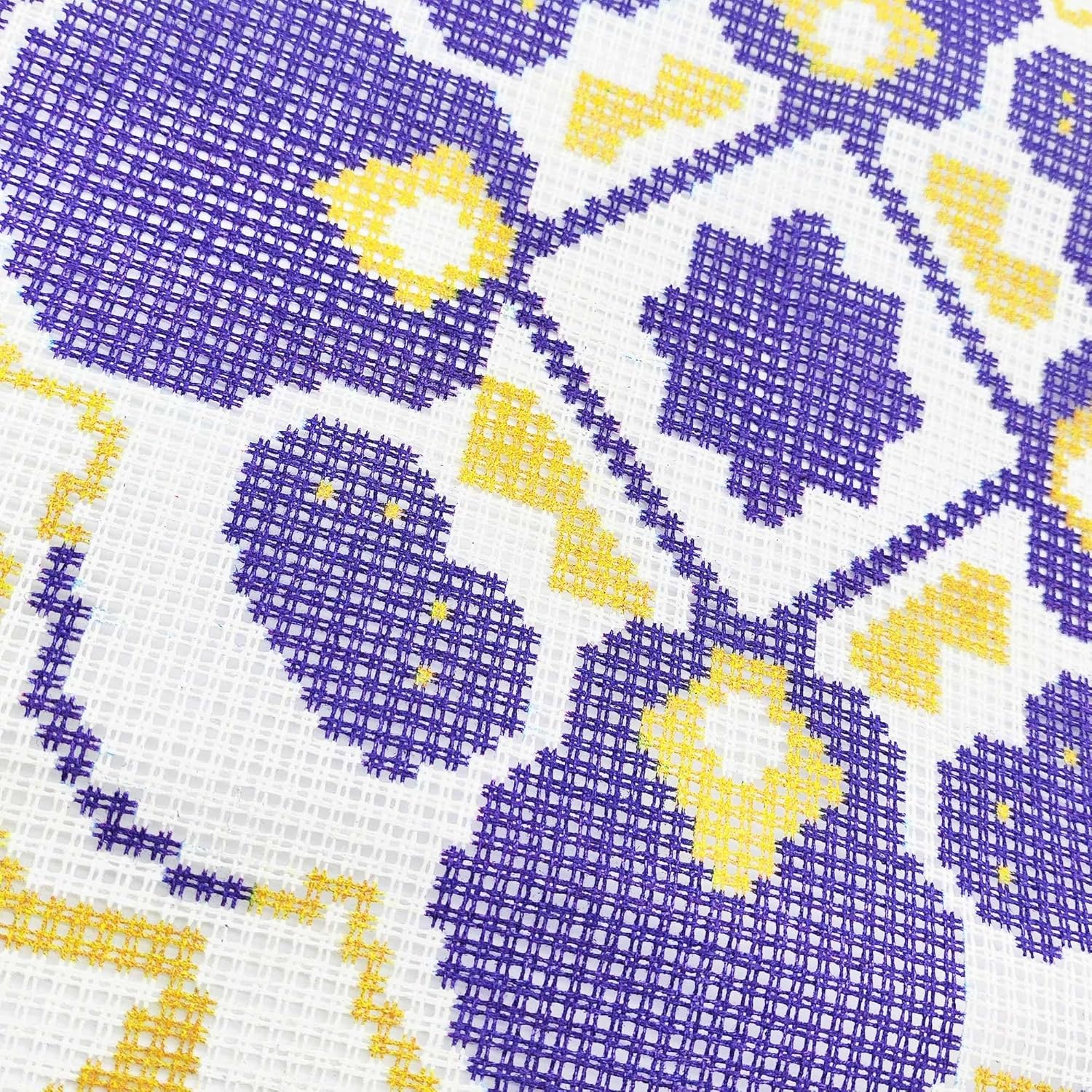 Howie's Needlepoint Needlepoint Kits for Adults, Pillow Front Cross Stitch Kit with Embroidery Pattern on Canvas, Yarn, 2 Needles and Instruction, 16 x 16inch(Vintage Pattern)