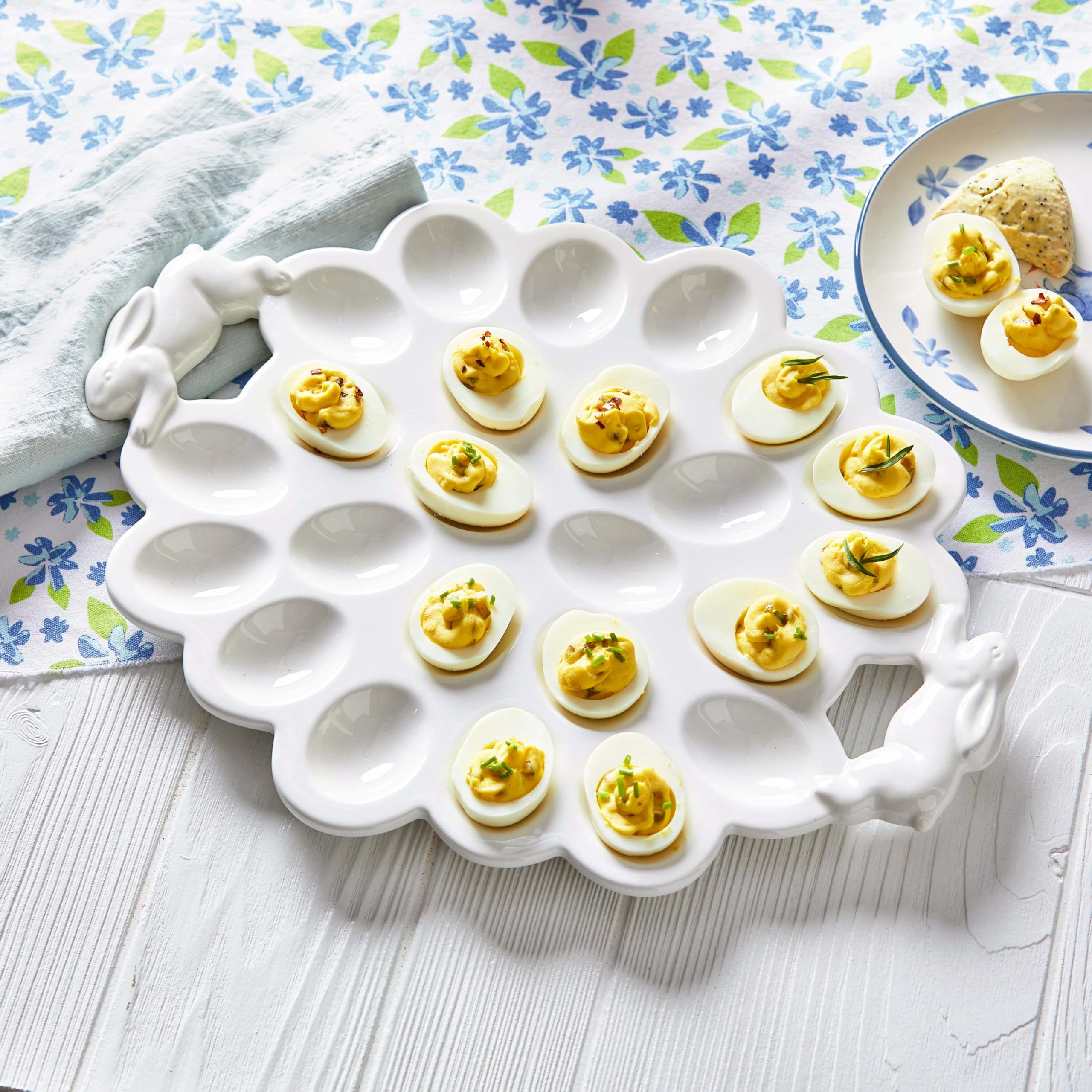 tag White Ceramic Bunny Handle Egg Platter Easter Decorations 16 in x 13 in White