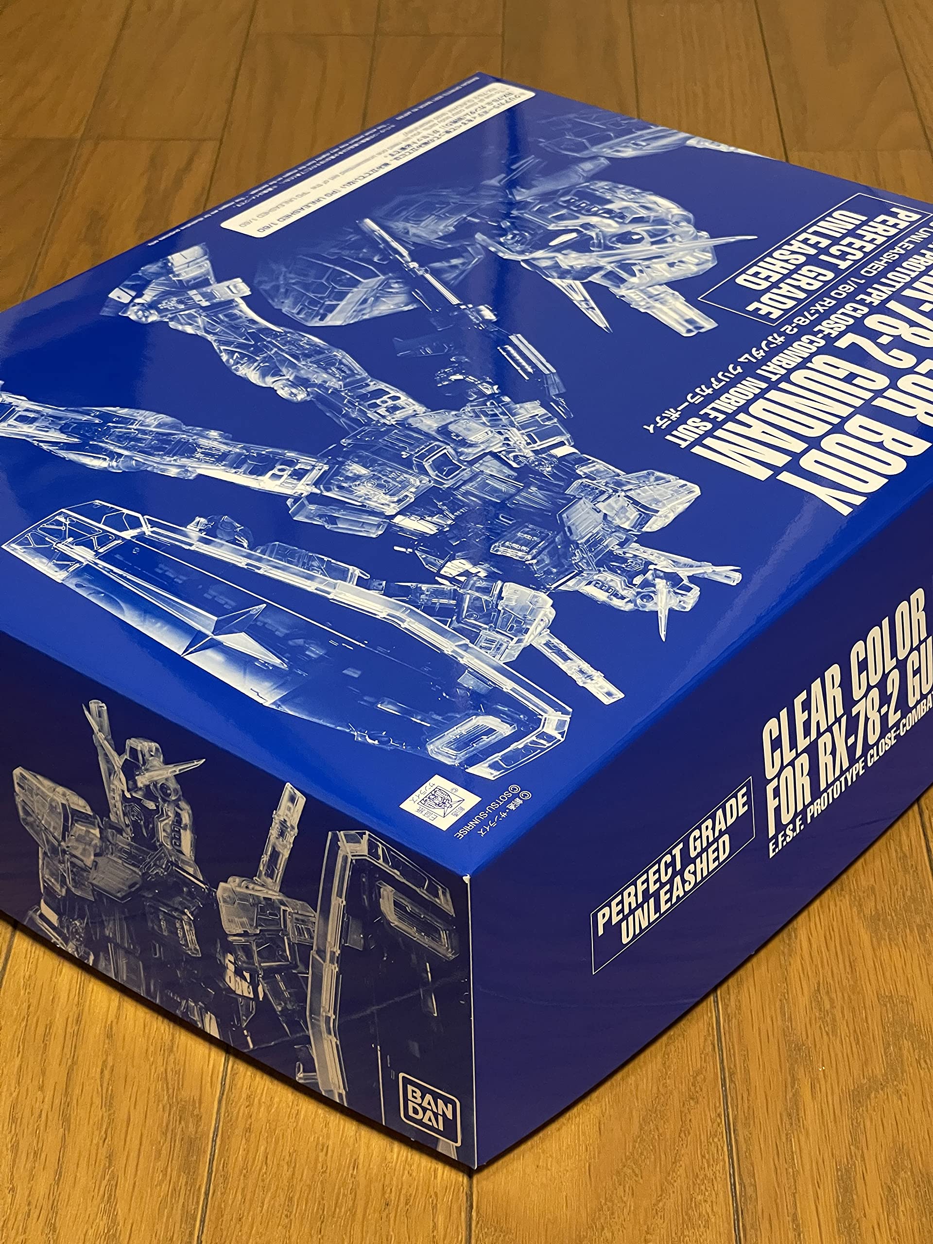 Bandai Spirits PG UNLEASHED 1/60 RX-78-2 Gundam Clear Color Body - Bild 6 von 9