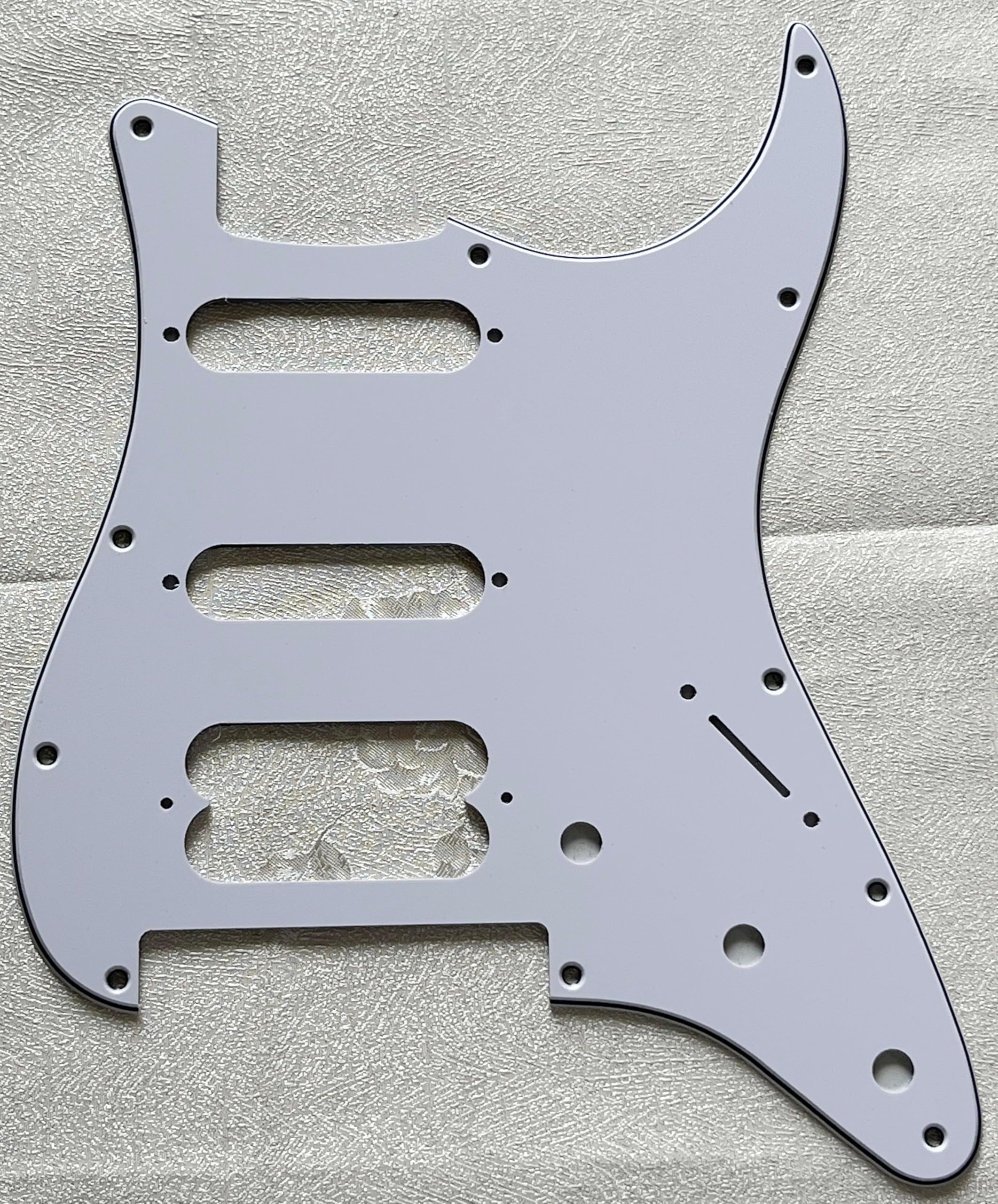 Pick Guard For Fit Compatible US Fender Player Stratocaster Floyd Rose HSS Style Guitar Pickguard Scratch Plate (3-Ply White)