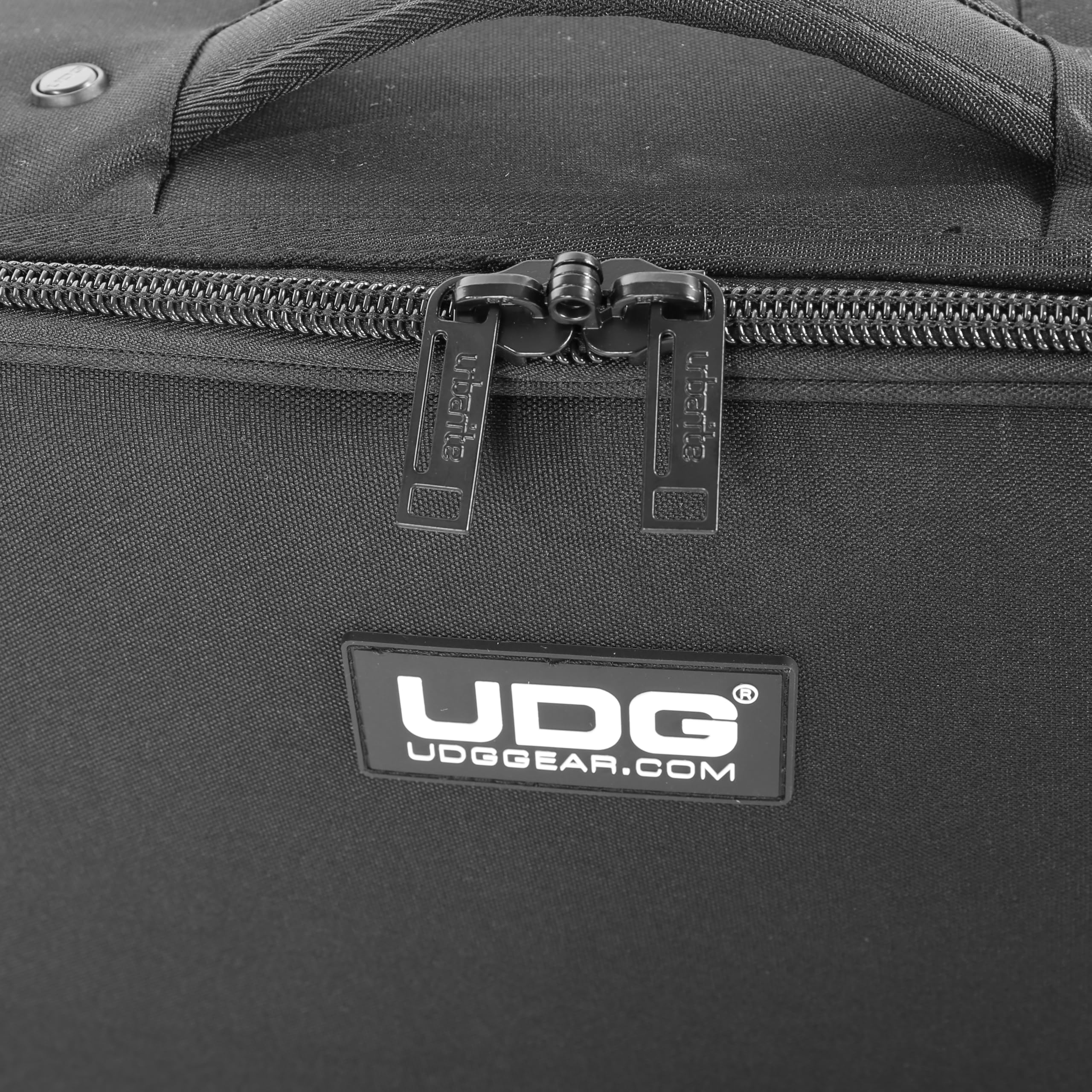 UDG U7103BL - Funda para controlador MIDI, color negro