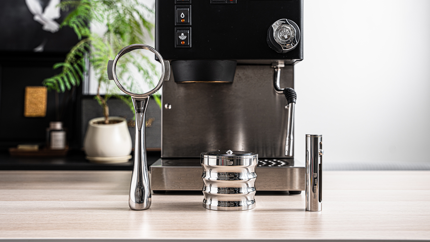 コーヒーメーカー・エスプレッソマシン PESADO SPOUTED PORTAFILTER BLACK &BLACK PESADO SPOUTED PORTAFILTER BLACK &BLACK