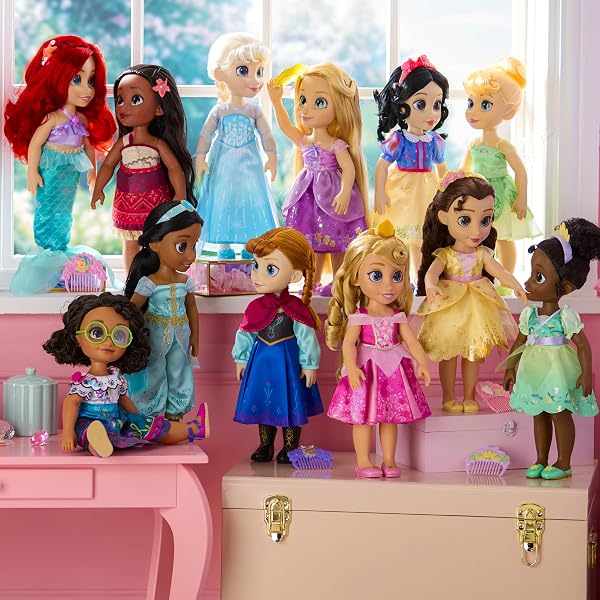 Disney Store Official - Rapunzel - Neu verföhnt - Rapunzel - Puppe mit Spielzeughaarbürste - 40,5 cm/16" - Once Upon a Story Kollektion - Ab 3 Jahren - 5