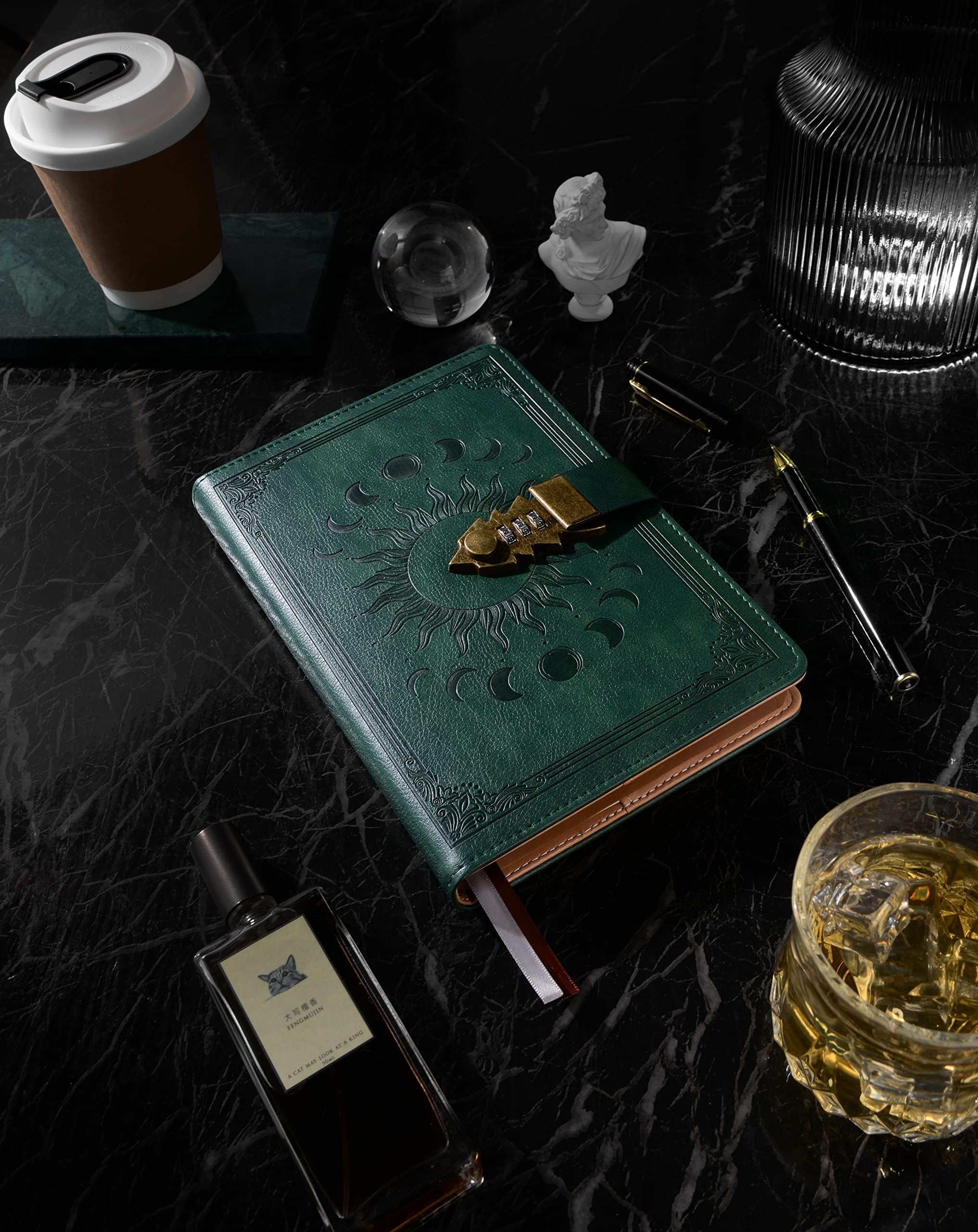 Carnet Secret avec Code 21 x 15,5 cm 224 Pages Couverture Cuir PU Design Relief Soleil Lune Vert Émeraude