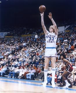 LARRY BIRD INDIANA STATE UNIVERSITY 8X10 SPORTS ACTION PHOTO (G)