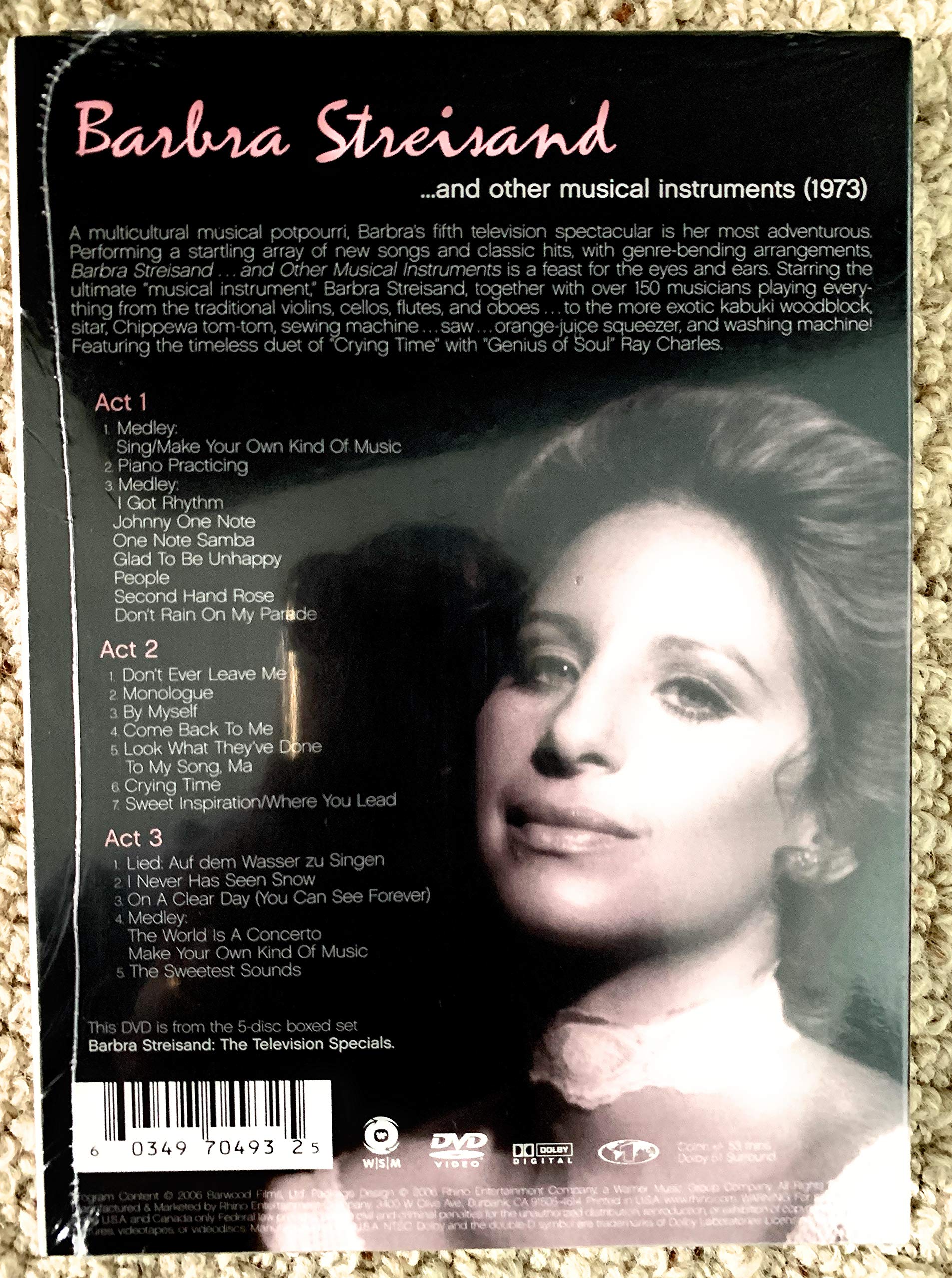 Barbra Streisand : Barbra Streisand and other music instruments