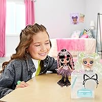 Vista 6 de L.O.L. Surprise! Tweens Surprise Swap Bronze-2-Blonde Billie Fashion Doll con más de 20 sorpresas, incluyendo cabeza de peinado y fabulosas modas
