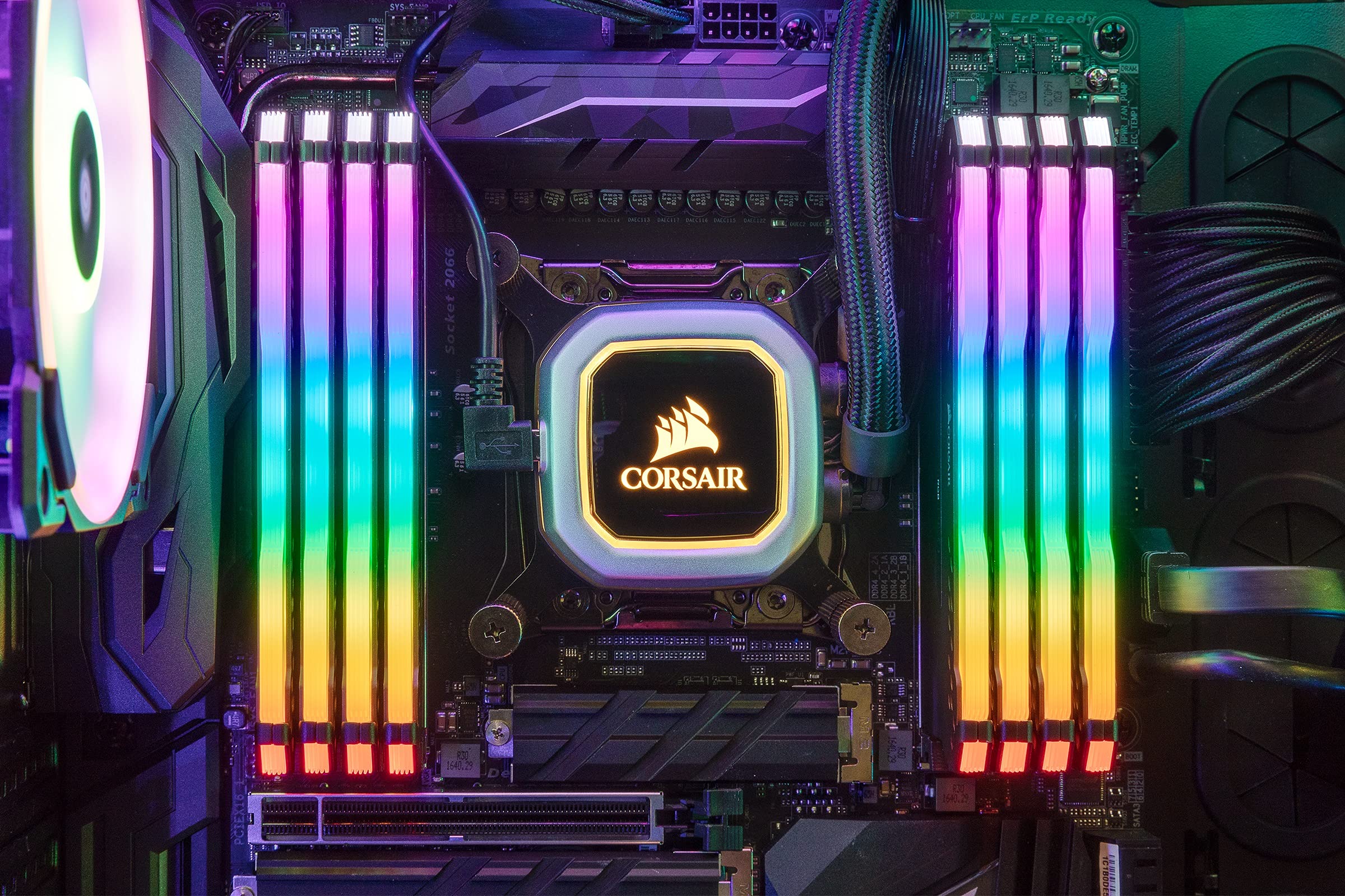 Corsair Módulo de Memoria de 32 GB con C16 XMP 2.0, Negro, 4 x 8 GB