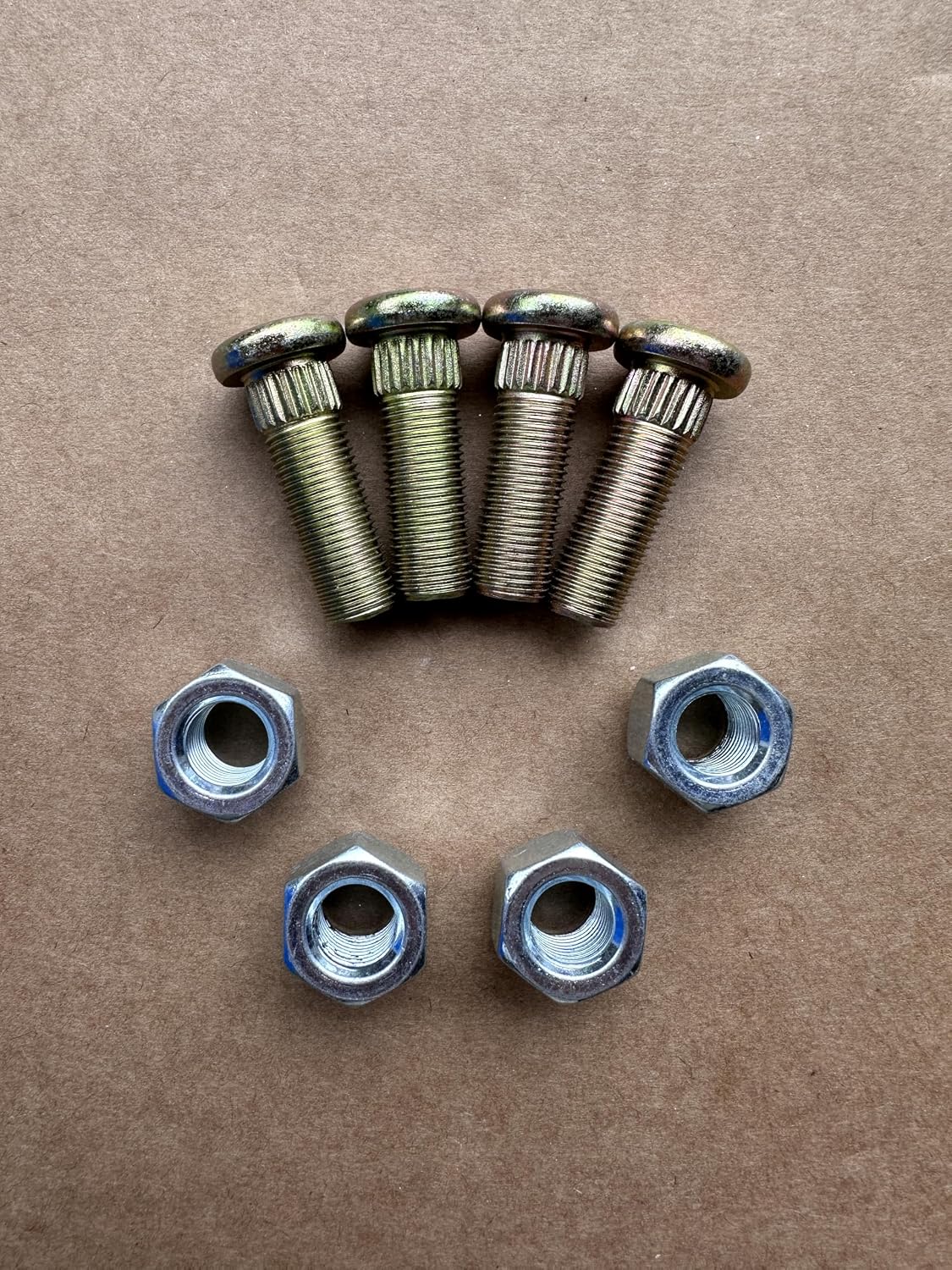 4pcs 1/2"-20 x 1.5 in. Length 0.527 in. Knurl Press-in Axle Hub Studs with 4* Lug Nuts Replacement for Hydro-Gear Part Number 44431