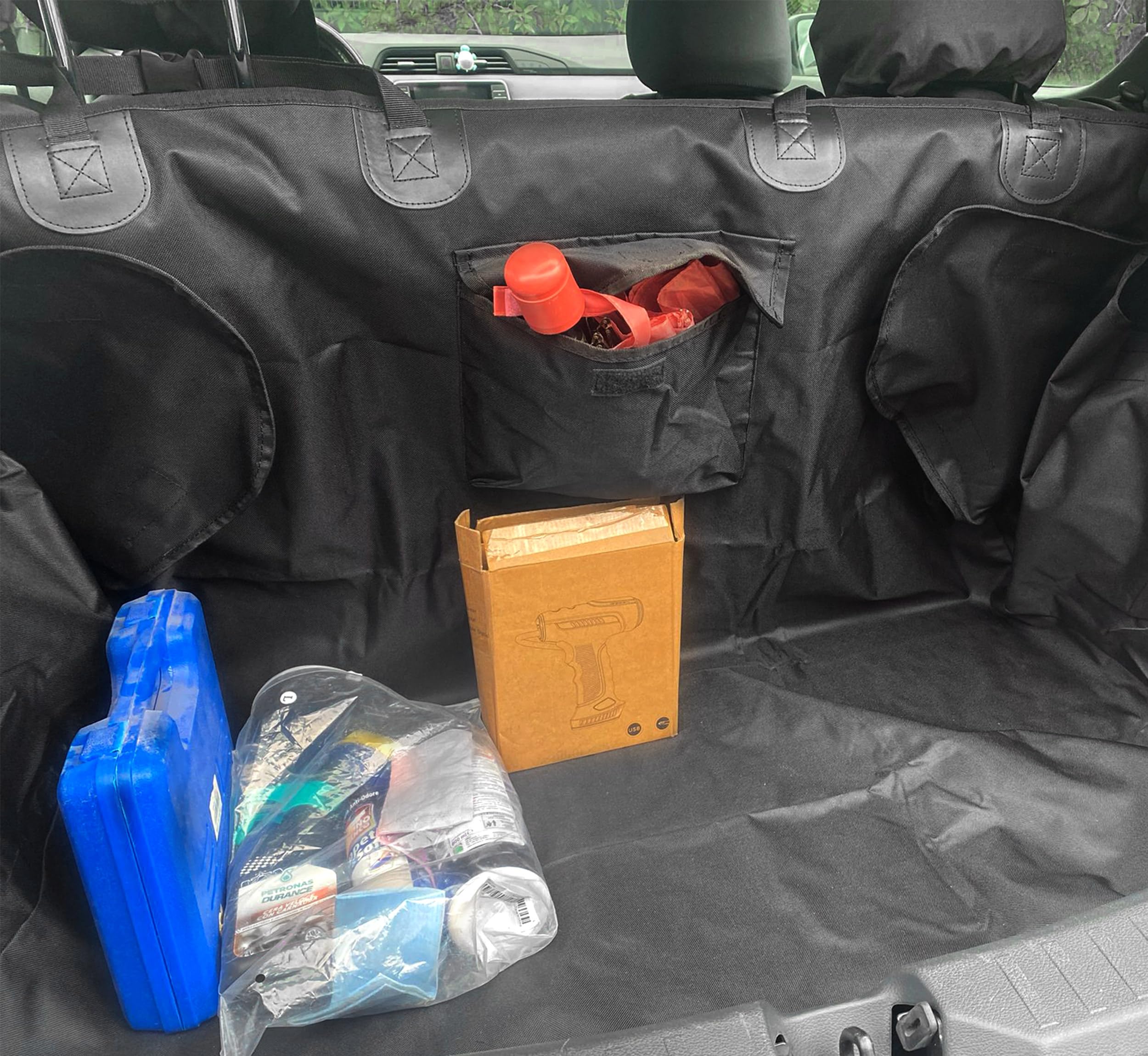 Auto Accessori Lupex - Funda de coche para perros, protección del maletero, cubierta universal, funda para asiento de mascotas impermeable - para utilitaria sedán monovolúmenes y SUV