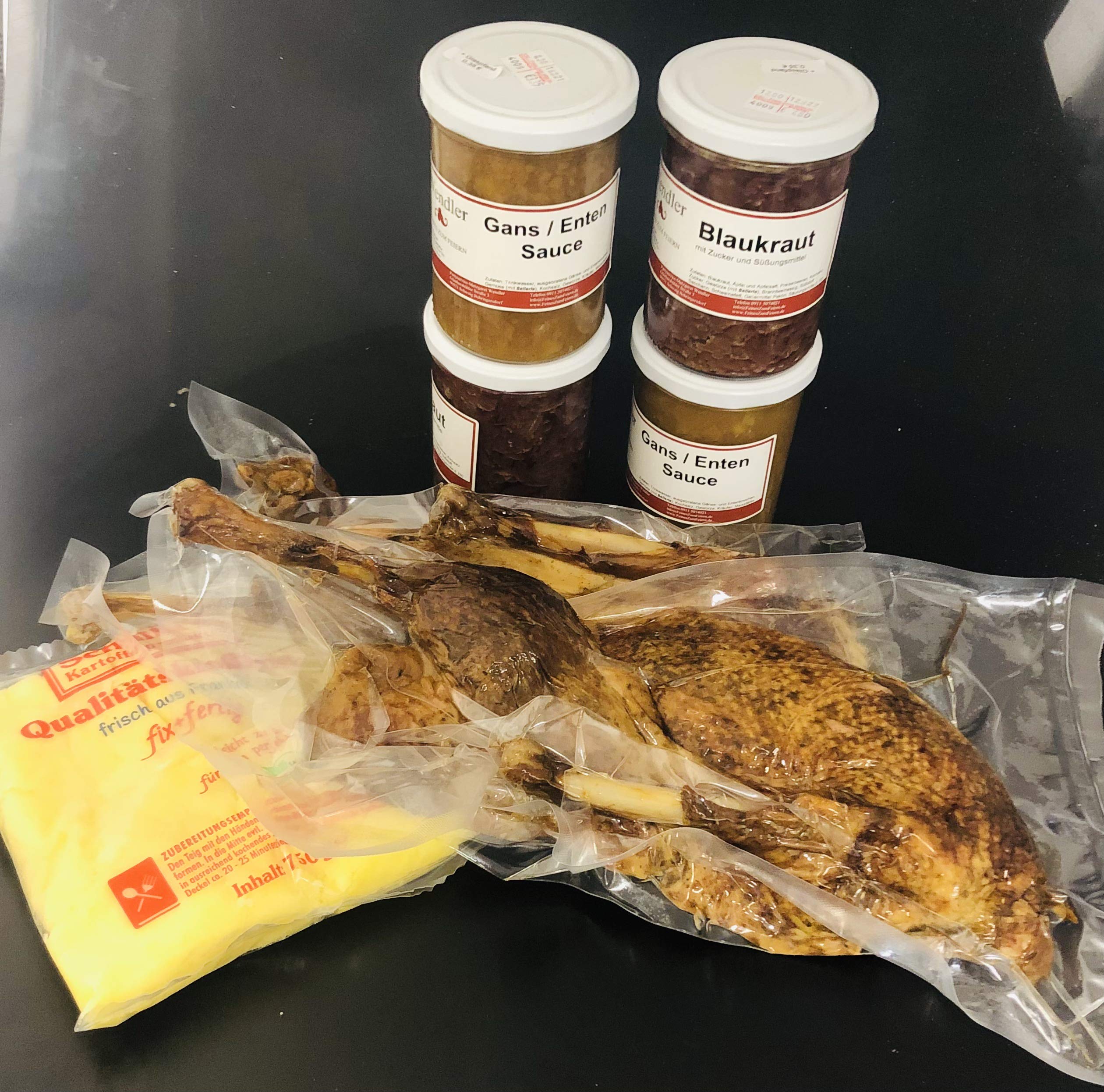 Gänsepaket/Martinsgans-Festessen fix & fertig gebraten und tranchiert