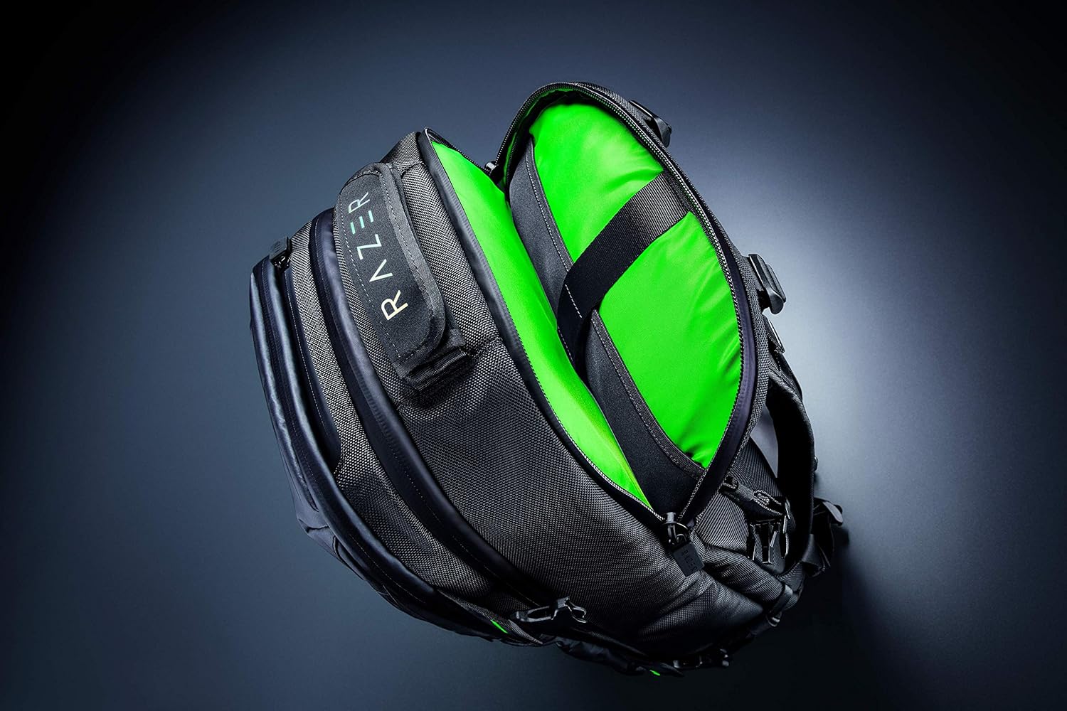 Amаzоn Crаzу 🔥 Dеаlѕ Razer Rogue v3 17.3 Gaming Laptop Backpack: Tear & Water Resistant Exterior - Mesh Side Pocket for Water Bottles - Dedicated Laptop Compartment - Made to Fit 17 inch Laptop