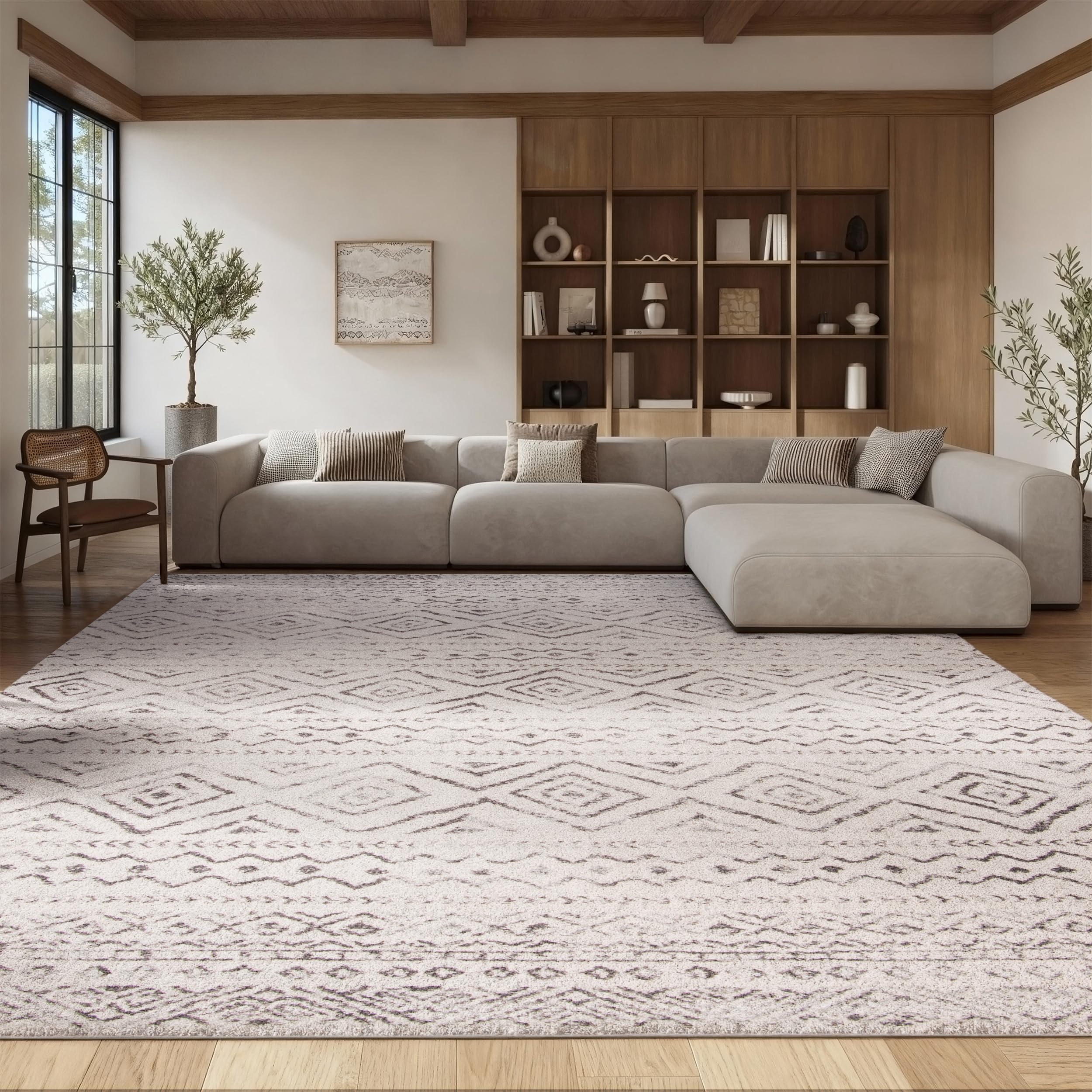 SAFAVIEH Area Rug 8x10 - Tulum Collection - Large - Ivory & Grey, Moroccan Boho Distressed Design, Non-Shedding & Easy to Clean, Ideal for Living Room, Bedroom, Dining Space (TUL267A)