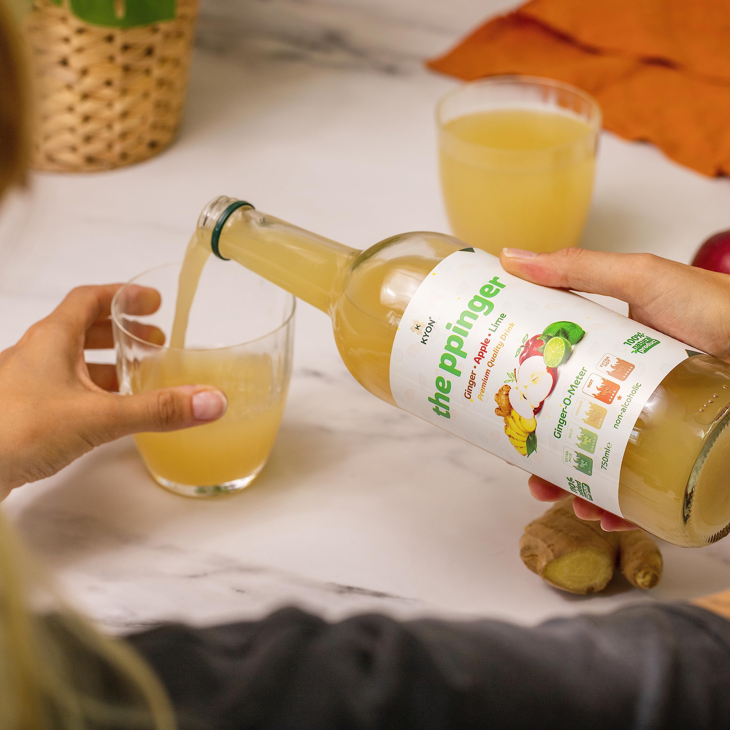 Kyon The Ppinger Drink - Succo di zenzero con mela, lime e fiori di sambuco, 750 ml, bevanda rinfrescante e analcolica allo zenzero, disponibile in confezioni da 12