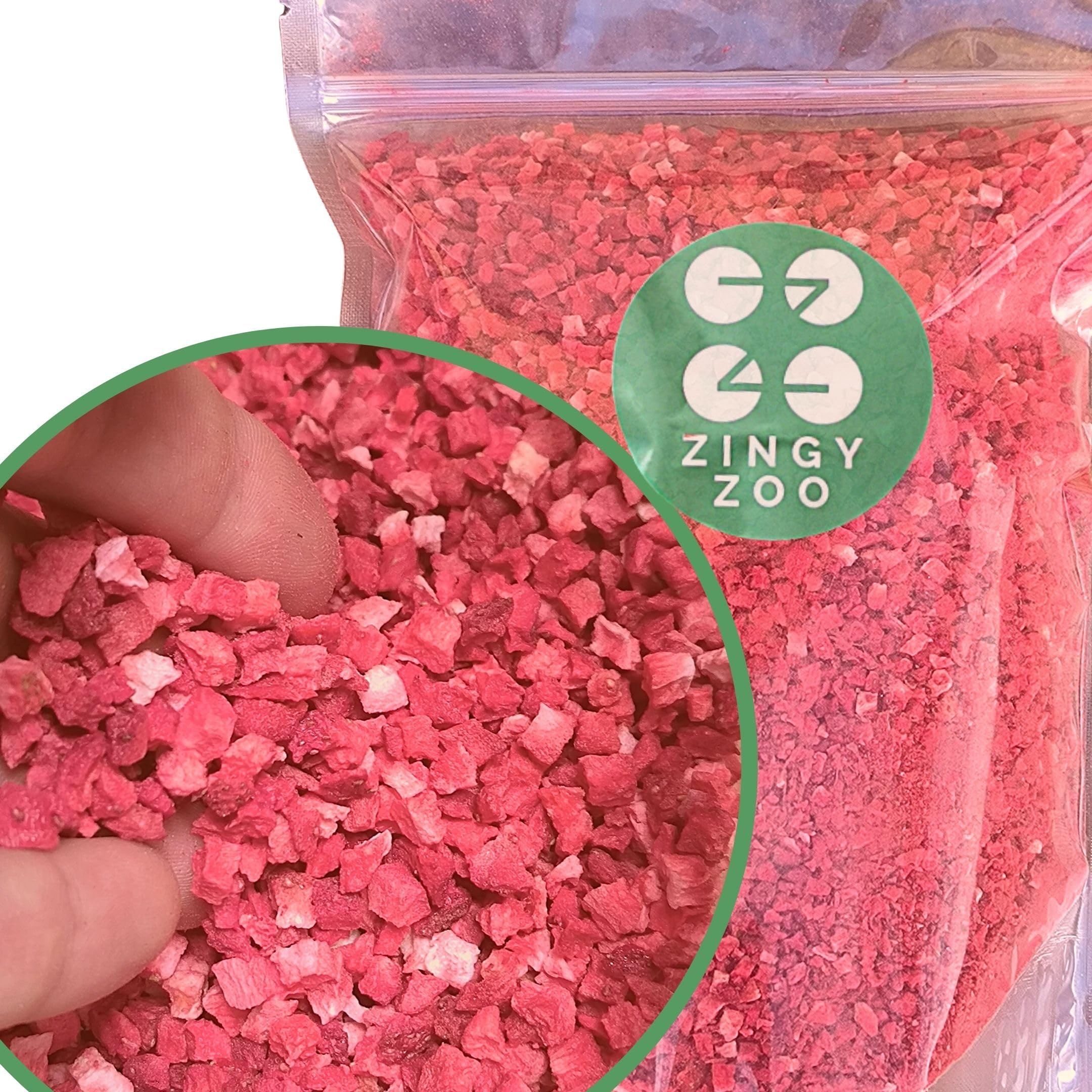 – Freeze Dried Strawberry Pieces | XL 300g Natural Premium Fruit Skinny Sprinkles Strawberry Bits | Raw Baking, Smoothies or Cake Decoration Make Freeze Dried Sweets | Dry Strawberries Pieces ZingyZoo